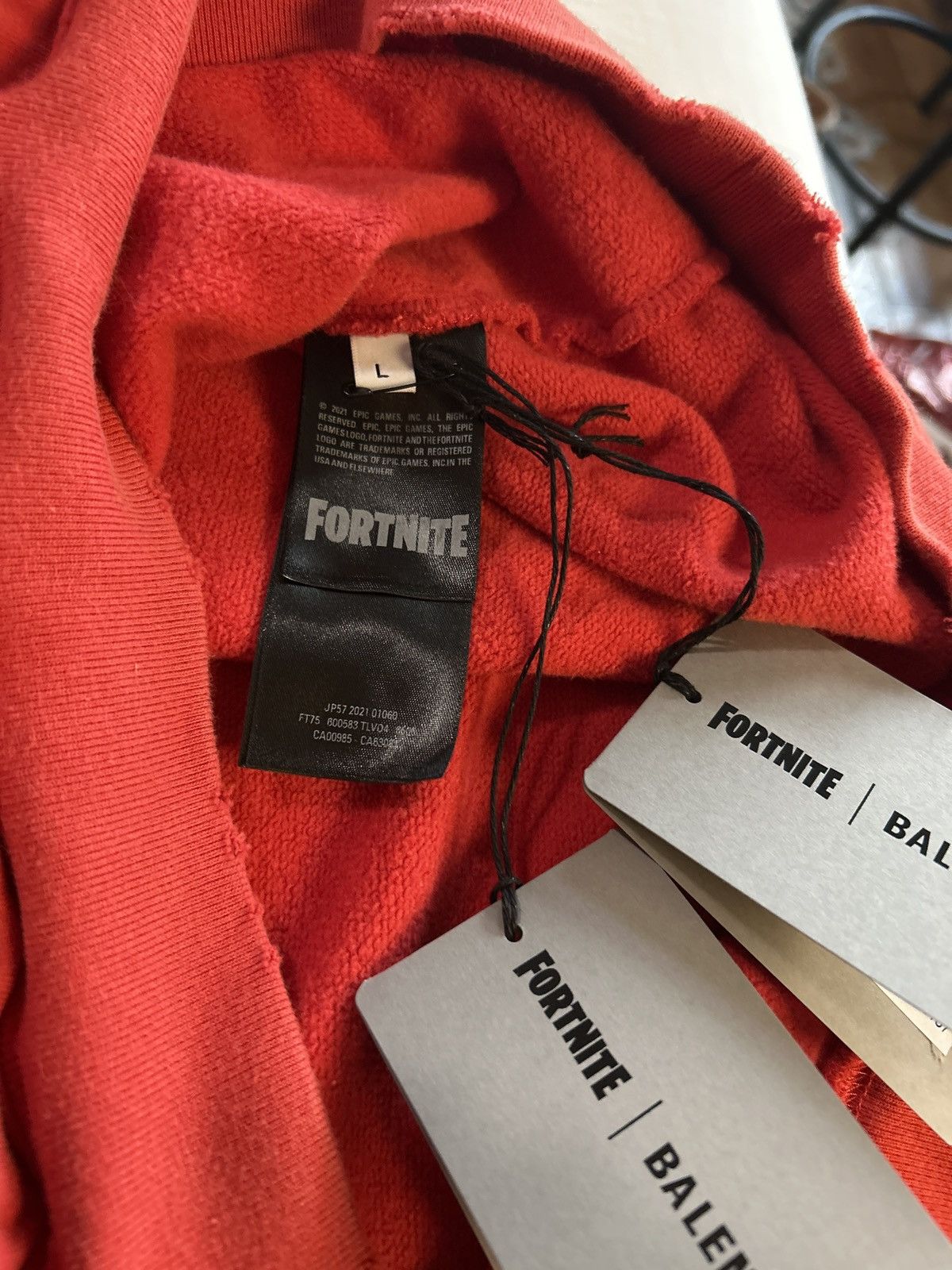 Balenciaga 2021 Fortnite X Balenciaga Red Hoodie Size Large 157/200 Size US L / EU 52-54 / 3 - 7 Thumbnail