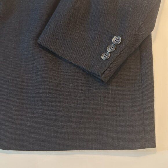Oscar De La Renta Oscar de la Renta suit - jacket 48R pants 44/29 Size 48R - 2 Thumbnail