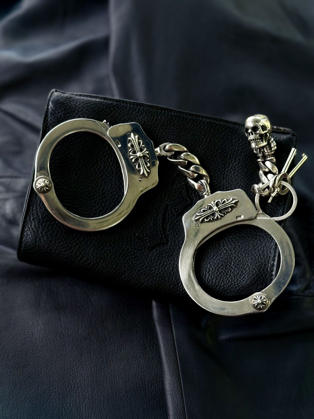 Chrome Hearts Chrome Hearts Hadcuffs + Foti Keychain Full Set RARE Size ONE SIZE - 1 Thumbnail