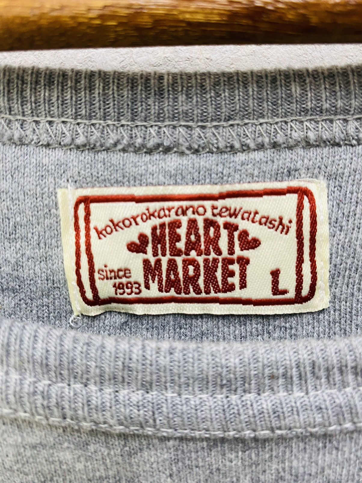 Japanese Brand Japanese Brand Heart Market Women Sweatshirt Crewneck Size L Size L / US 10 / IT 46 - 7 Thumbnail