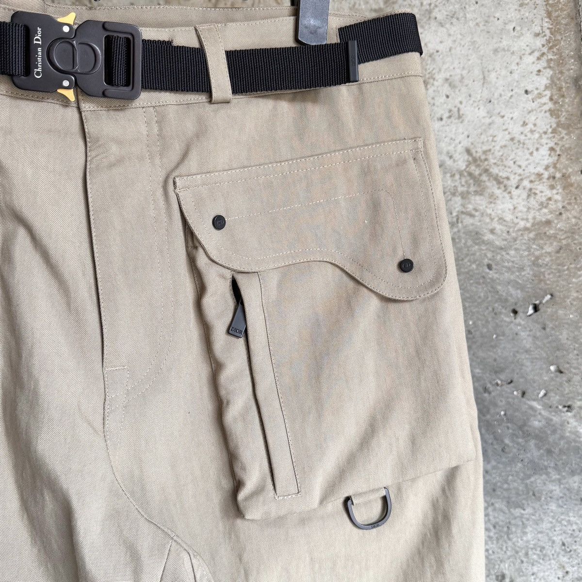 Alyx × Dior RollerCoaster Buckle Belted Saddle Pocket Cargo Pants Size US 34 / EU 50 - 4 Thumbnail