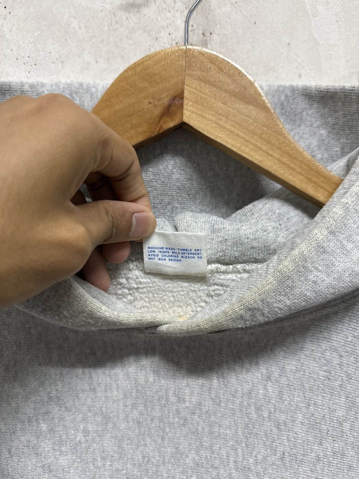 Champion 2000s Champion Reverse Weave Hoodie Size US M / EU 48-50 / 2 - 6 Thumbnail