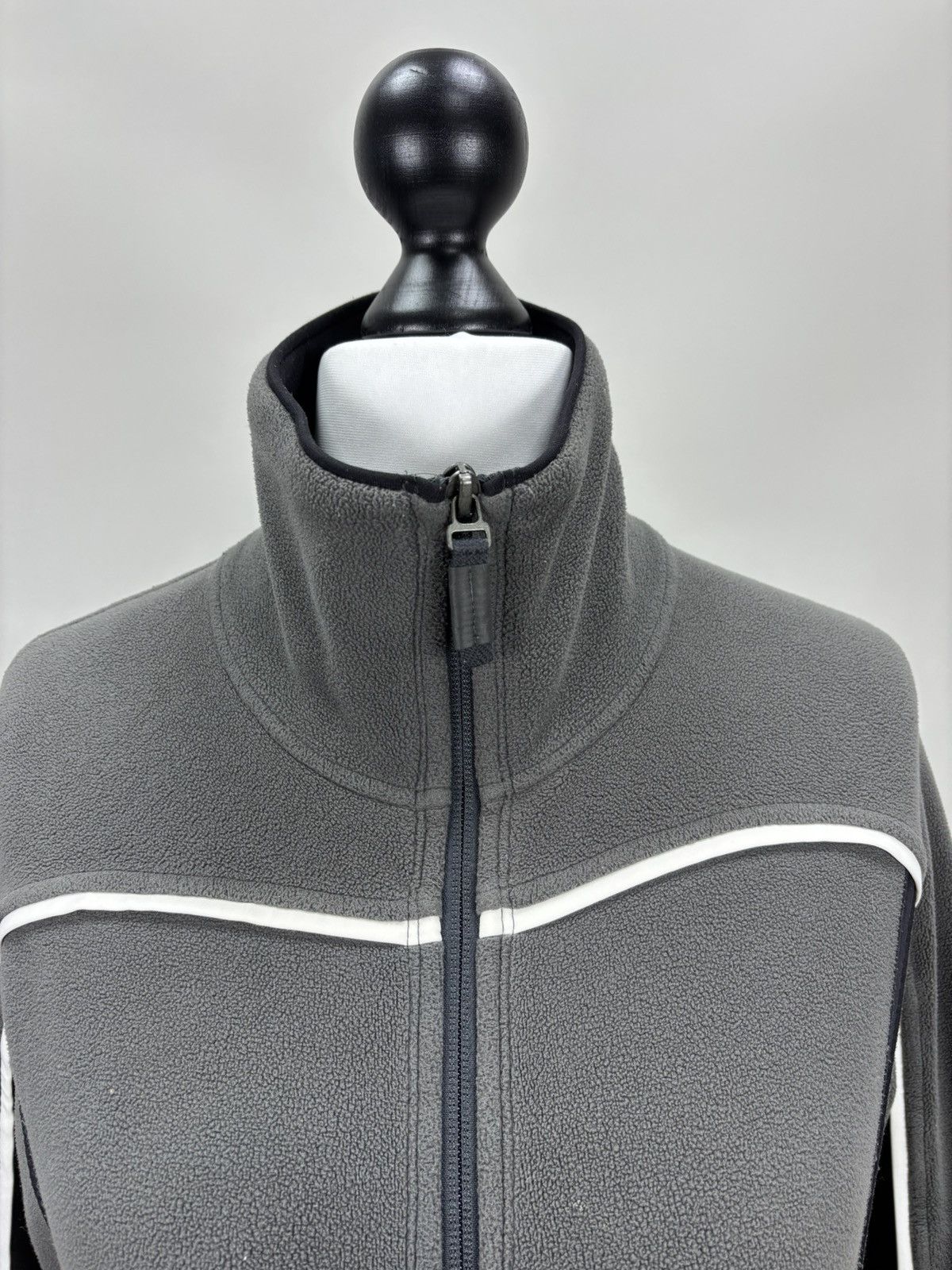 Frauenschuh Womens fleece jacket Frauenschuh Size 2 Color Gray Size S / US 4 / IT 40 - 3 Thumbnail