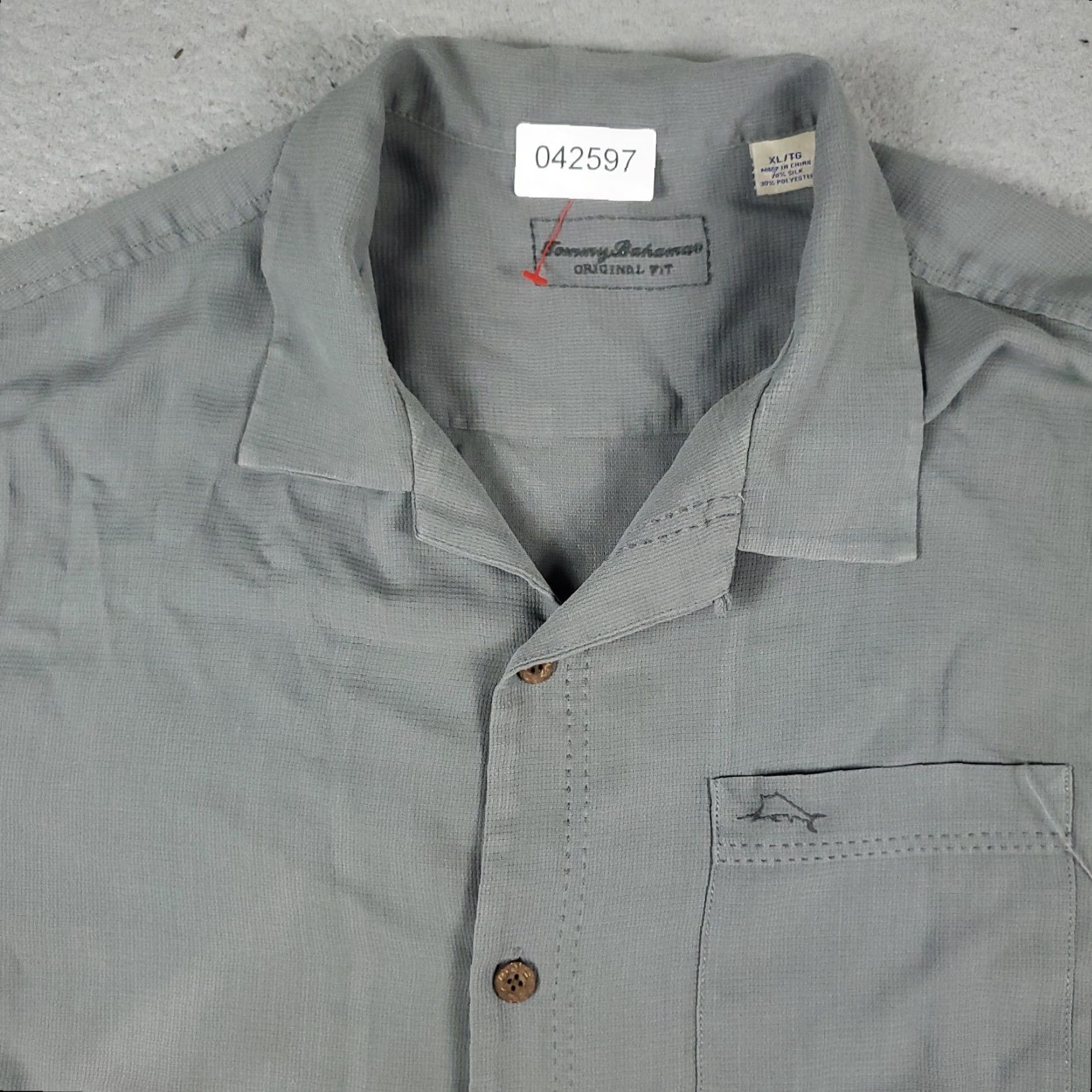Tommy Bahama Tommy Bahama Button-Up Shirt Mens XL Gray Short Sleeve Hawaiian Woven Silk Aloha Size US XL / EU 56 / 4 - 2 Thumbnail
