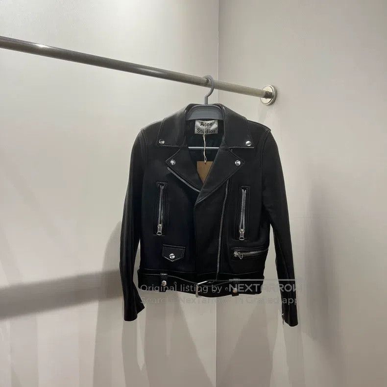 Acne Studios Acne Studios Lamb Fur Knit Button Short Leather Jacket Size XXS / US 00 / IT 34 - 1 Thumbnail