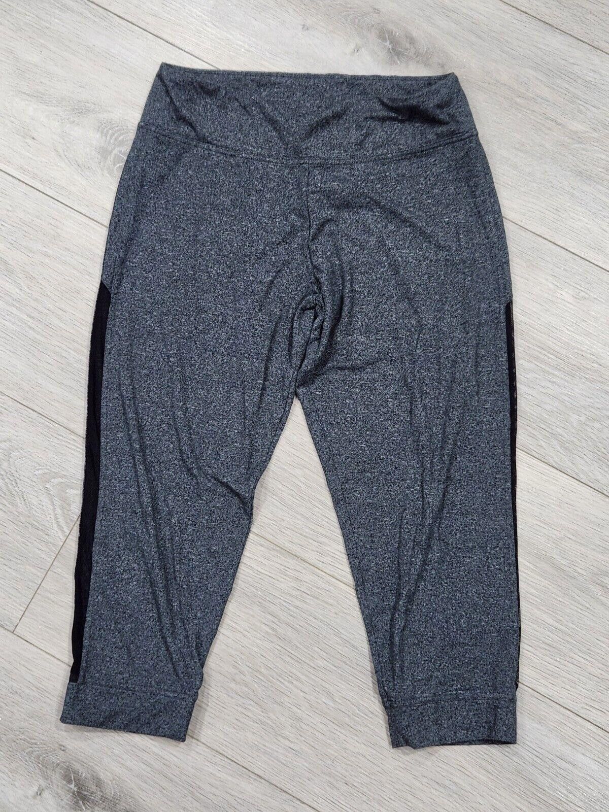 Designer Victoria Sport Leggings Large Capri Length Gray Black Size 36" / US 14 / IT 50 - 1 Thumbnail