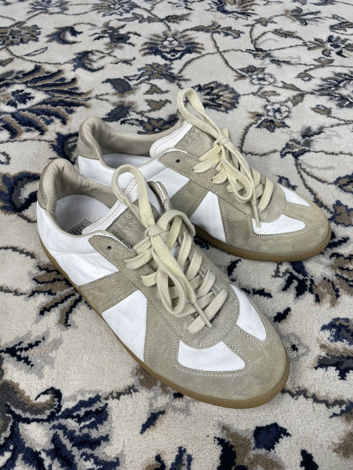 Maison Margiela Maison Margiela Replica Low Sneakers Size