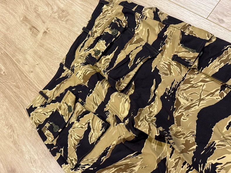 The Real McCoy's The REAL McCOY'S Size MGolden Tiger Camouflage Military Pan Size US 27 - 5 Thumbnail