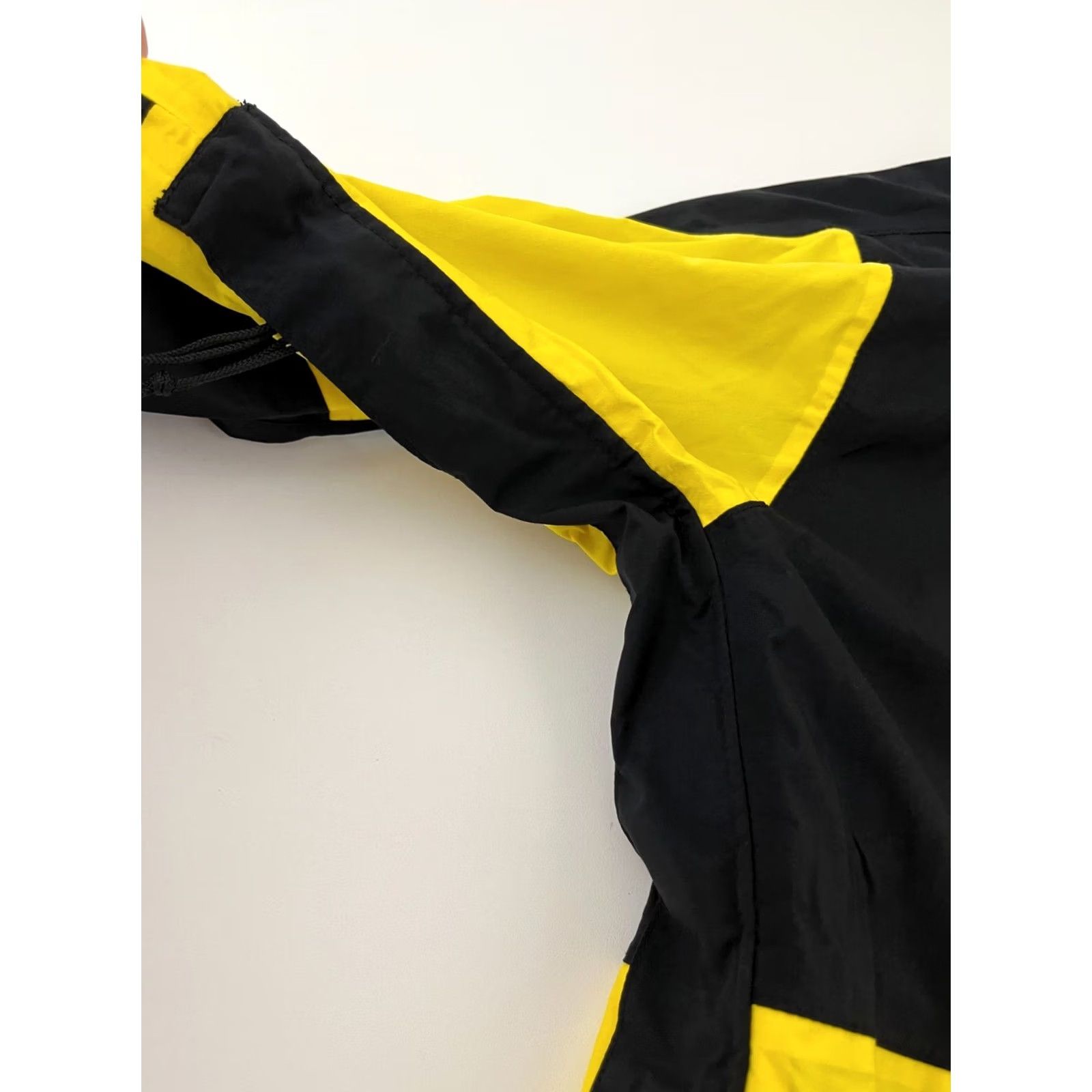Vintage VINTAGE REI Cycling Rain Wind Jacket Windbreaker Coat Mens M Yellow Lightweight Satin Logo Zip Packable Size US M / EU 48-50 / 2 - 7 Thumbnail