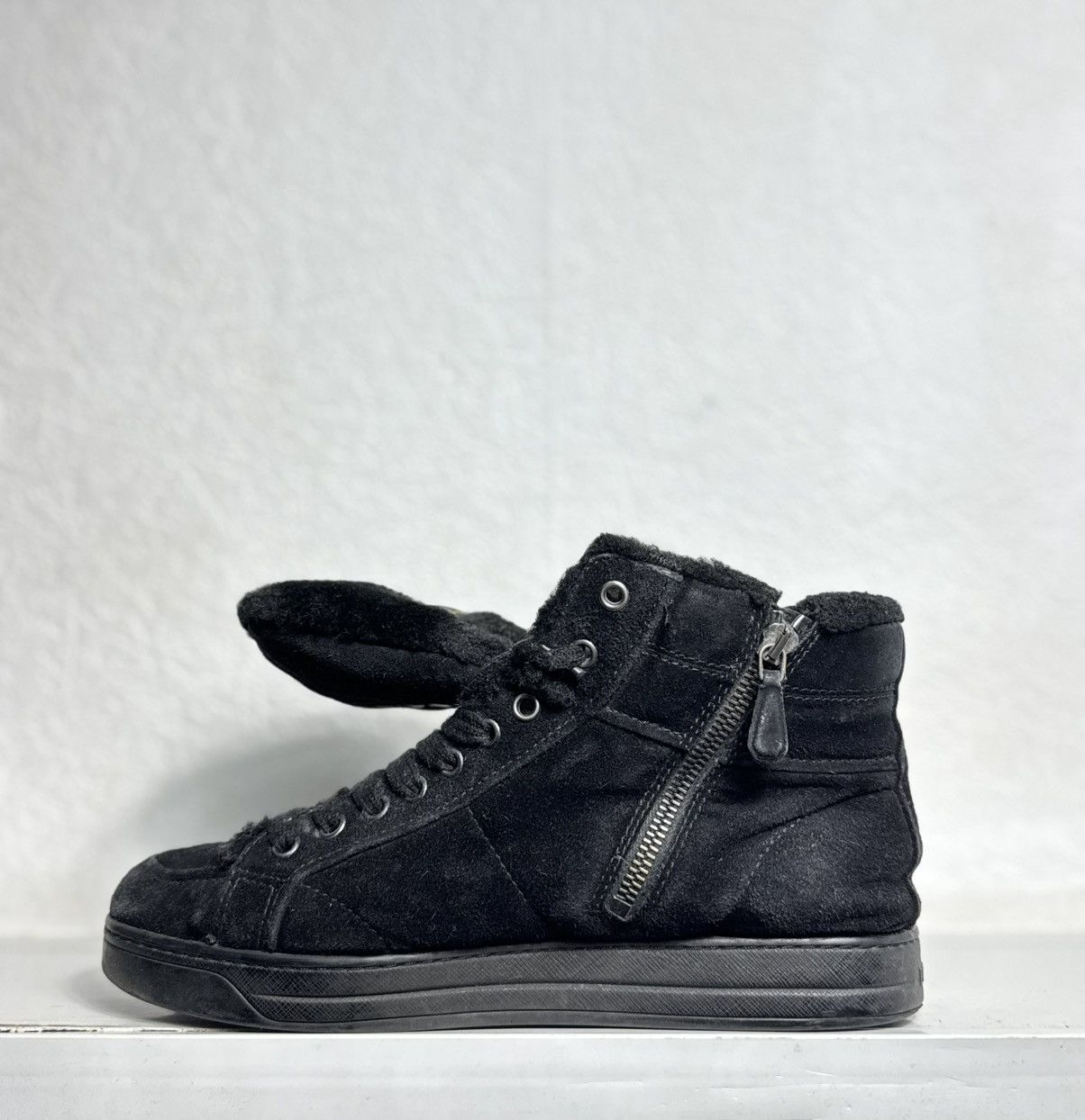 Prada Prada Suede Women’s Luxury High Top Sneakers Boots Size 38 Size US 7.5 / IT 37.5 - 9 Thumbnail