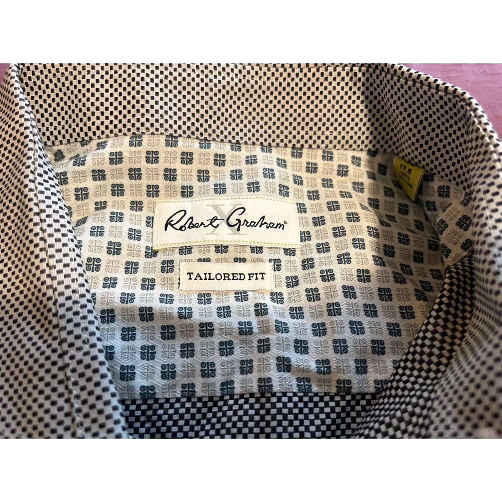 Robert Graham Robert Graham Button-Up Shirt L Men 44 17.5 Tailored Fit Black/White Colorful Designer All Seasons Casual Business Formal Long Sleeve Collared Size US L / EU 52-54 / 3 - 2 Thumbnail