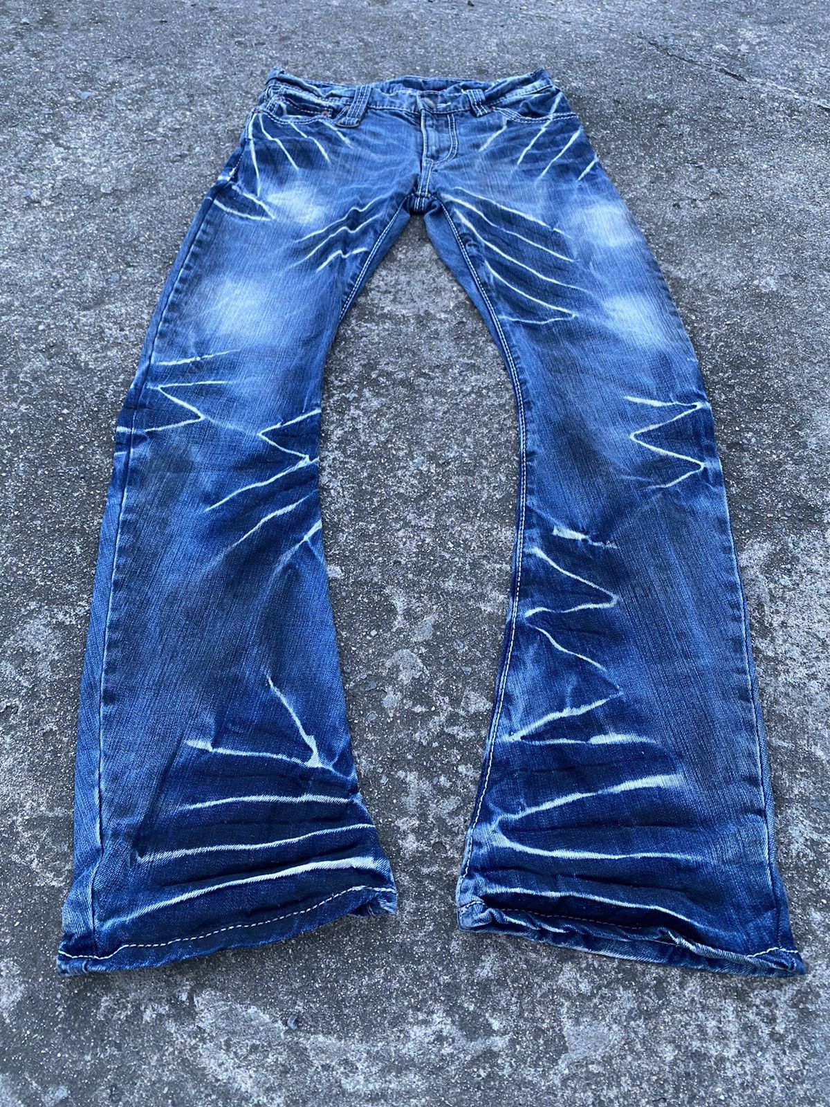 Buffalo Bobs Johnny Wolf Clawmark Curve Bootcut Denim