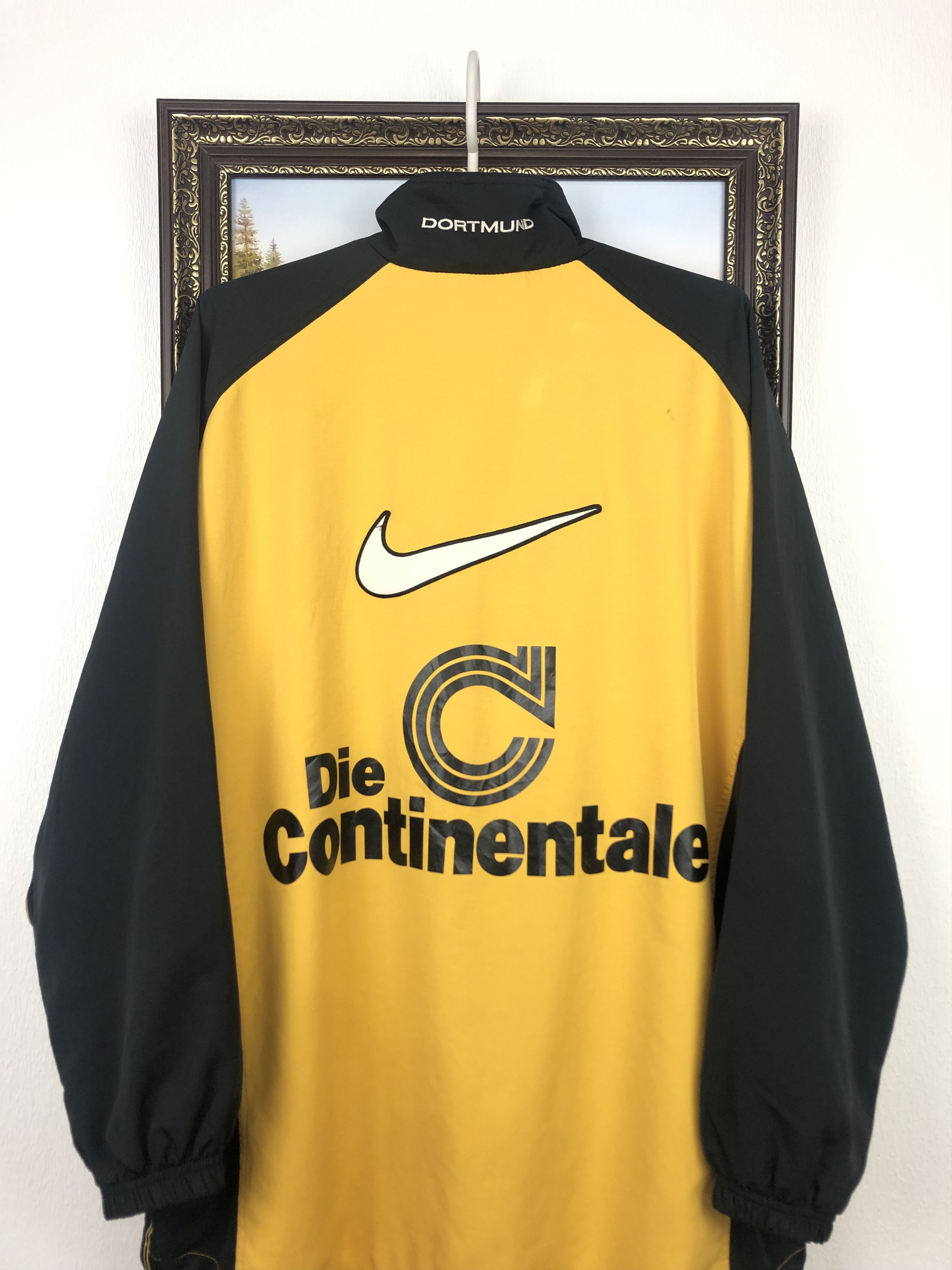 Nike × Vintage Vintage Nike Borussia Dortmund Football Jacket Soccer Track Size US M / EU 48-50 / 2 - 14 Thumbnail