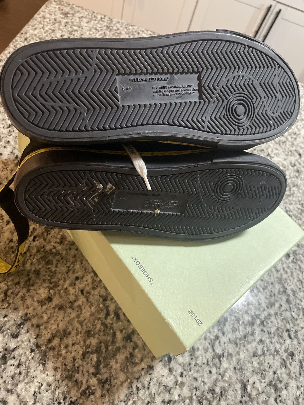 Off-White Off-white Vulc skate (Virgil abloh) Size US 10 / EU 43 - 6 Thumbnail