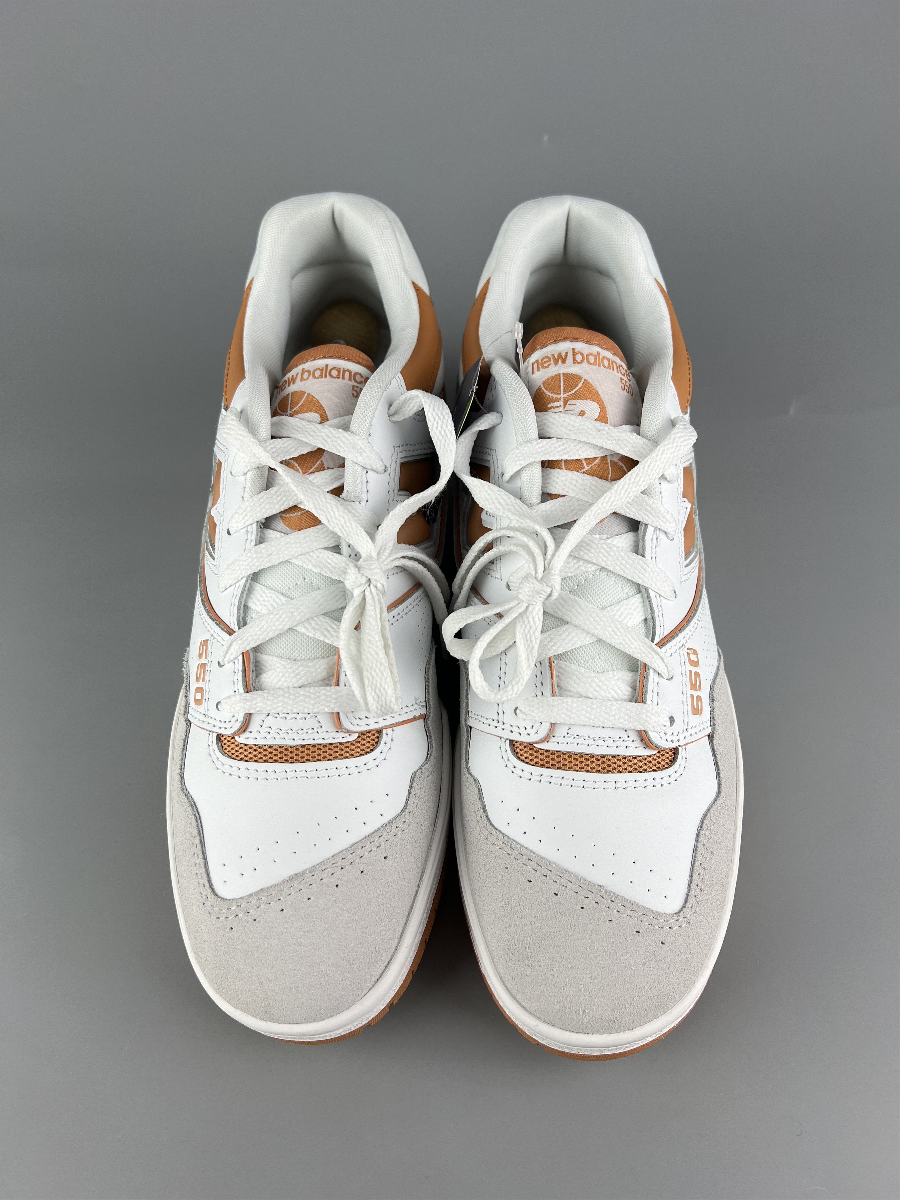 New Balance New Balance 550 Men's Sneakers Size US10.5 Size US 10.5 / EU 43-44 - 4 Thumbnail
