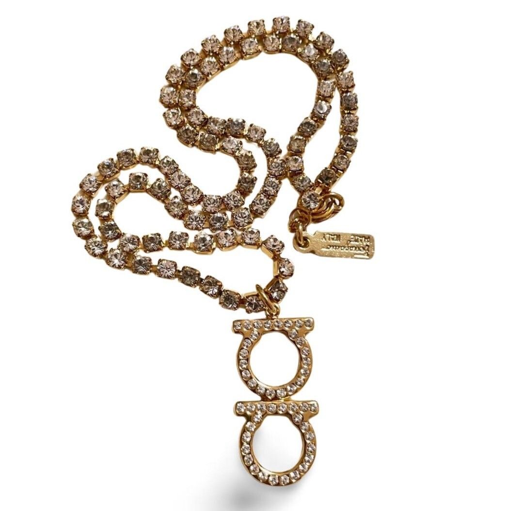 Salvatore Ferragamo MINT. Vintage Salvatore Ferragamo crystal gancini necklace. Size ONE SIZE - 3 Thumbnail