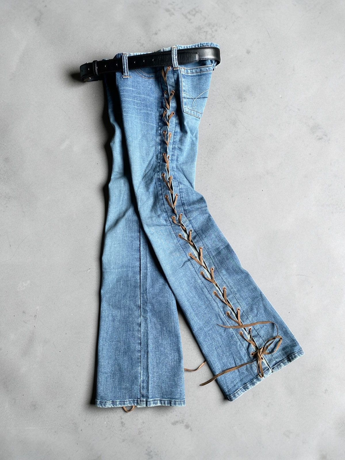 Japanese Brand 2000’s bongo lace up flared denim pants Size US 31 - 3 Thumbnail