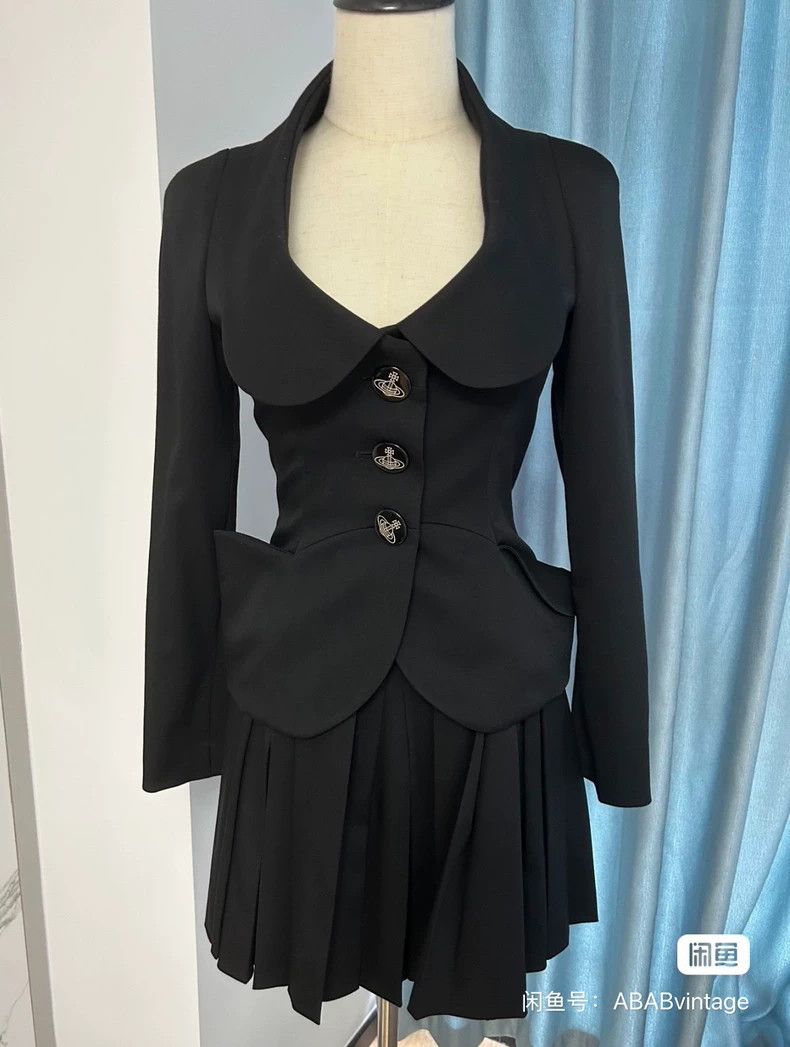 Vivienne Westwood Vivienne Westwood Black Alien collar hoodie Size S / US 4 / IT 40 - 2 Thumbnail