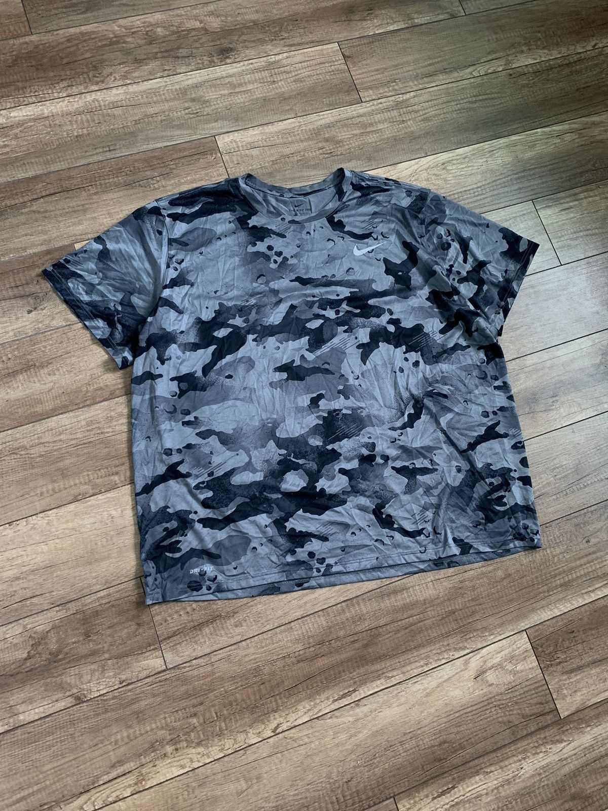 Nike Nike Dri Fit Oversize Camo T Shirt Size US XXL / EU 58 / 5 - 3 Thumbnail
