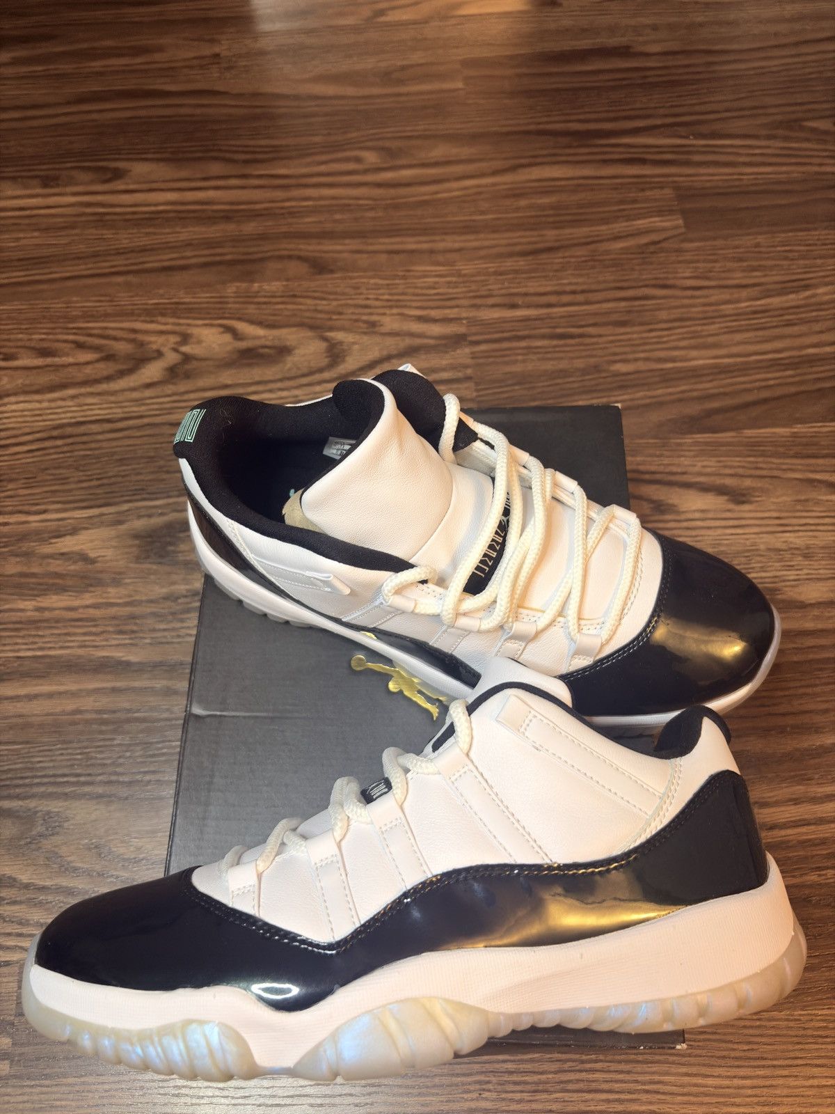 Jordan Brand Jordan 11 Retro Low Iridescent Size US 11 / EU 44 - 4 Thumbnail