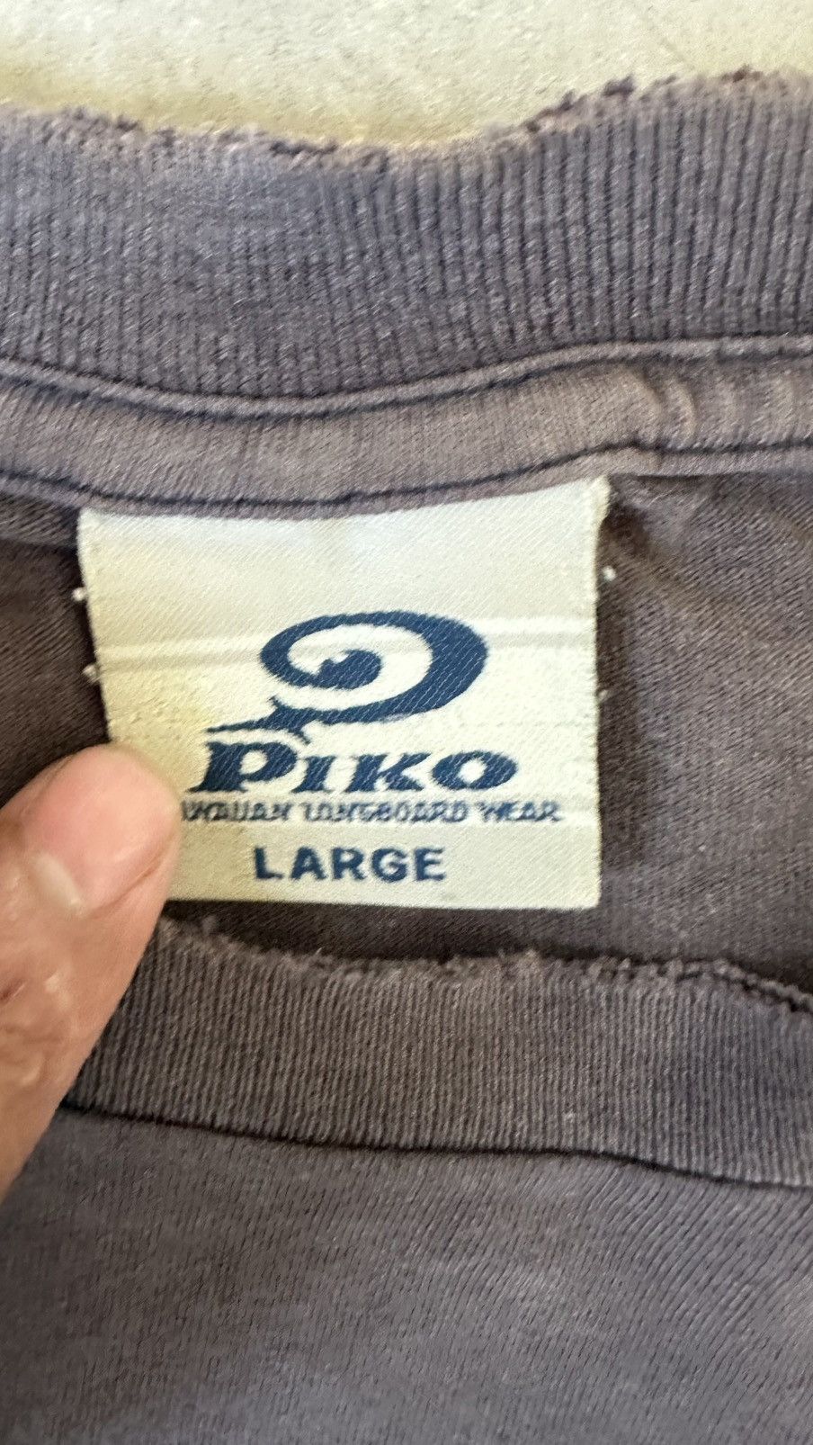 Vintage VINTAGE PIKO SURF WELL FADED TEE Size US L / EU 52-54 / 3 - 5 Thumbnail