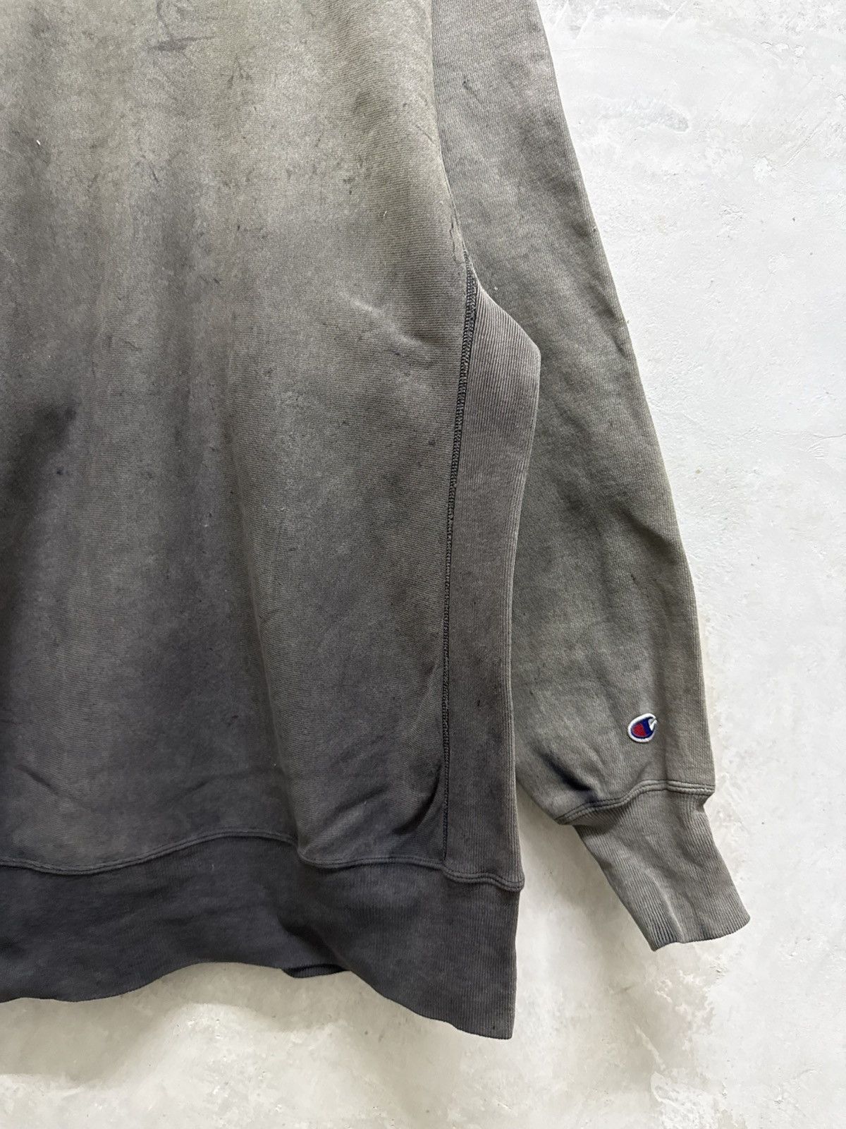 Champion Vintage 90’s Distressed Champion Reverse Weave Crewneck Size US XXL / EU 58 / 5 - 3 Thumbnail