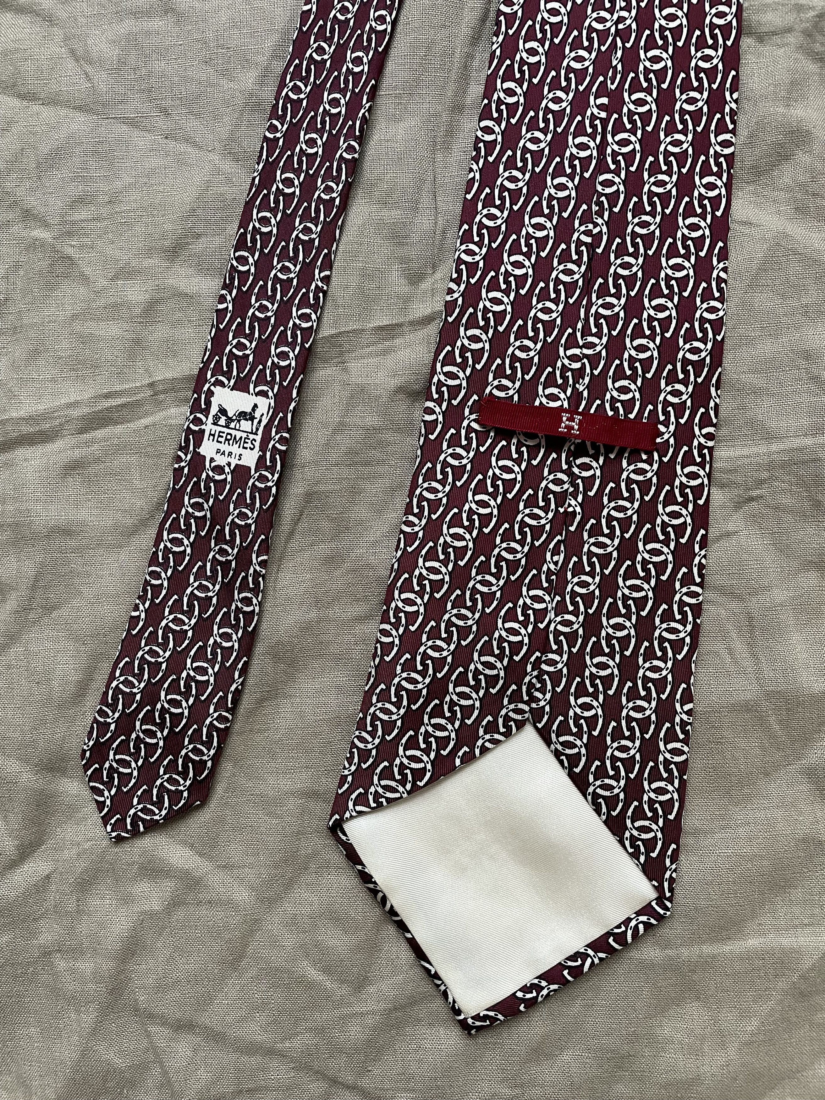 Hermes Hermes Horseshoe Pattern Silk Tie 6280AP Size ONE SIZE - 1 Thumbnail
