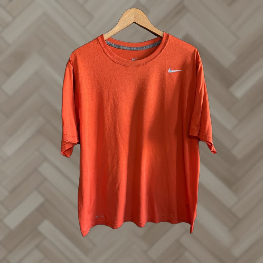 Nike Nike Mens Short Sleeve Dri-Fit Shirt Orange 2XL Size Regular Casual Activewear Mens Size US XXL / EU 58 / 5 - 1 Thumbnail