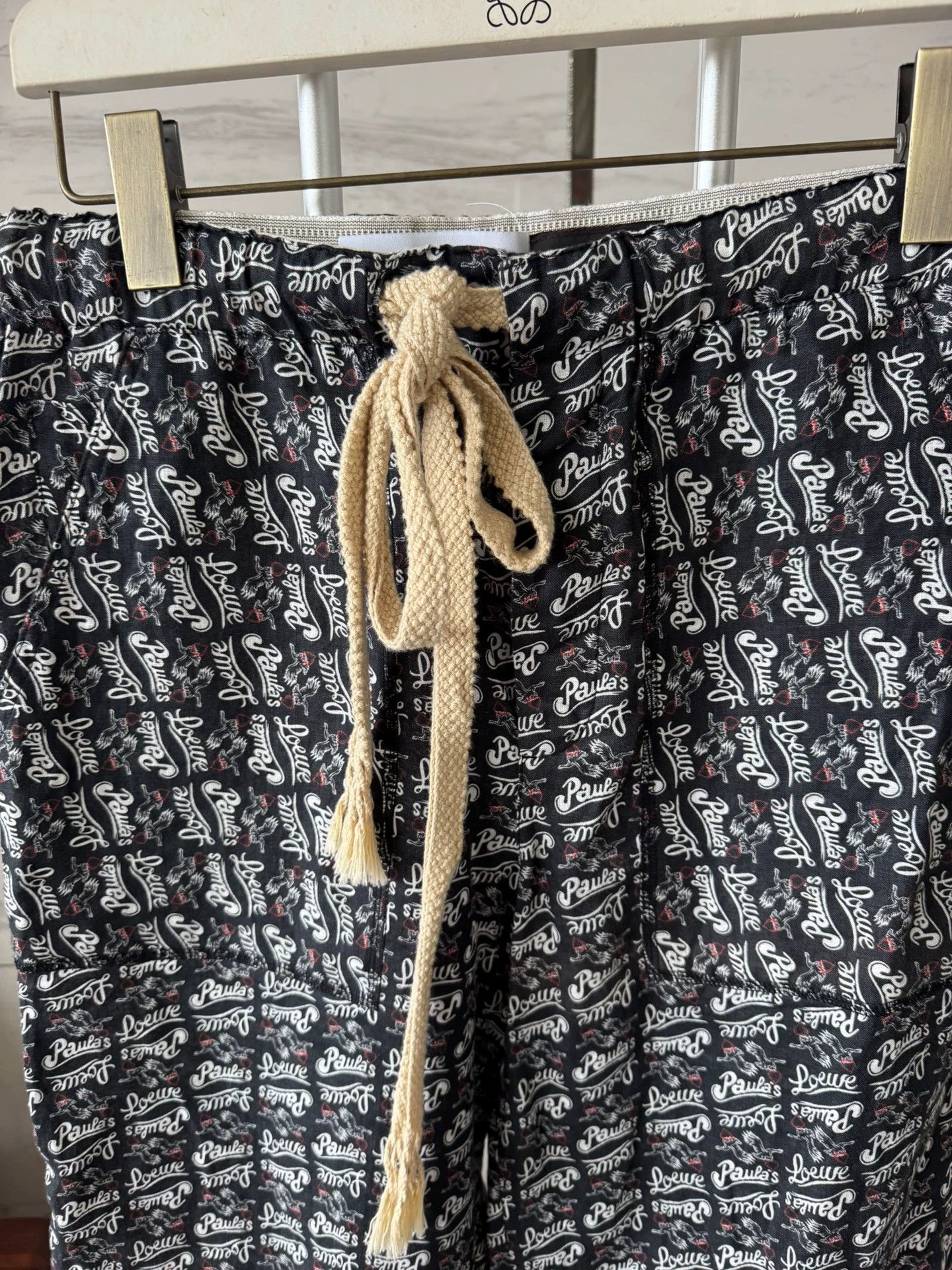 Loewe LOEWE S 100% Linen Drawstring Short Soft Like New Size US 29 - 5 Thumbnail