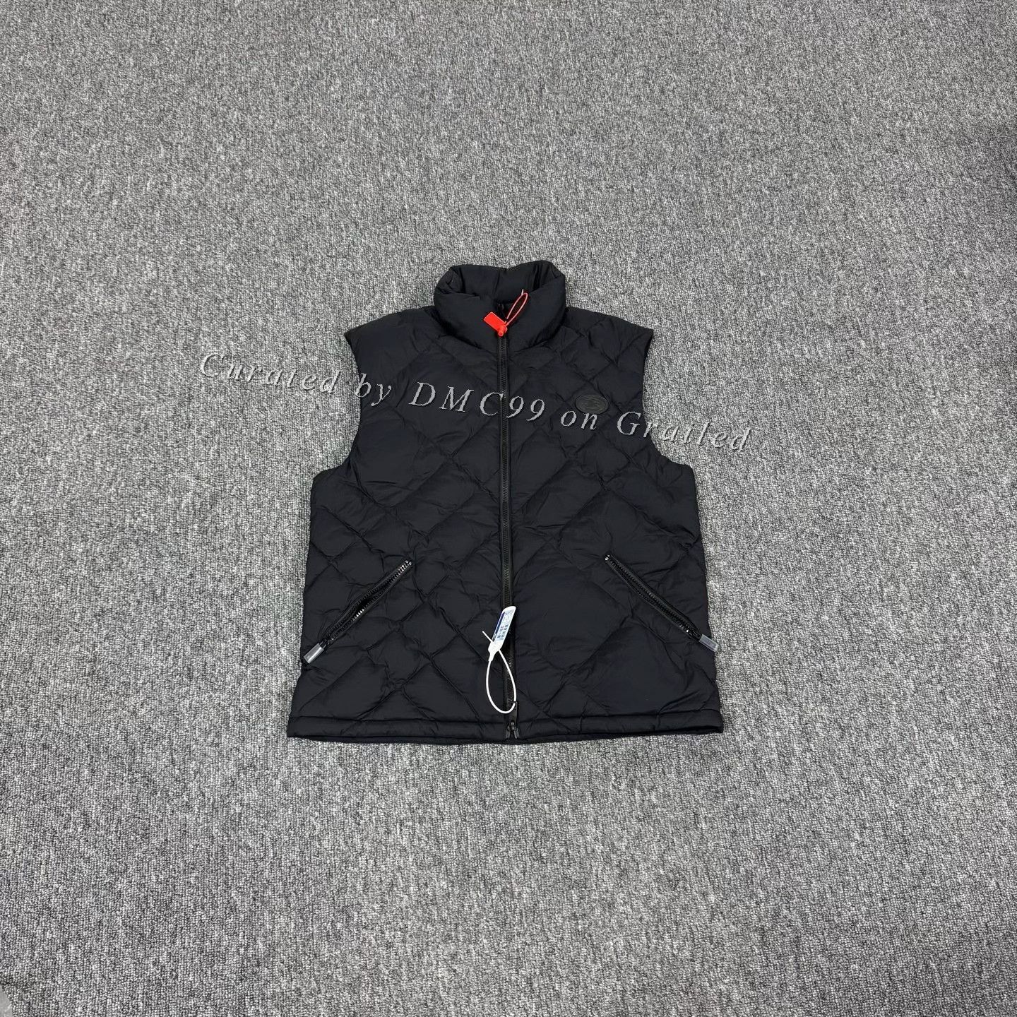 Burberry Burberry Black Quilted Down Vest M Size US M / EU 48-50 / 2 - 1 Thumbnail