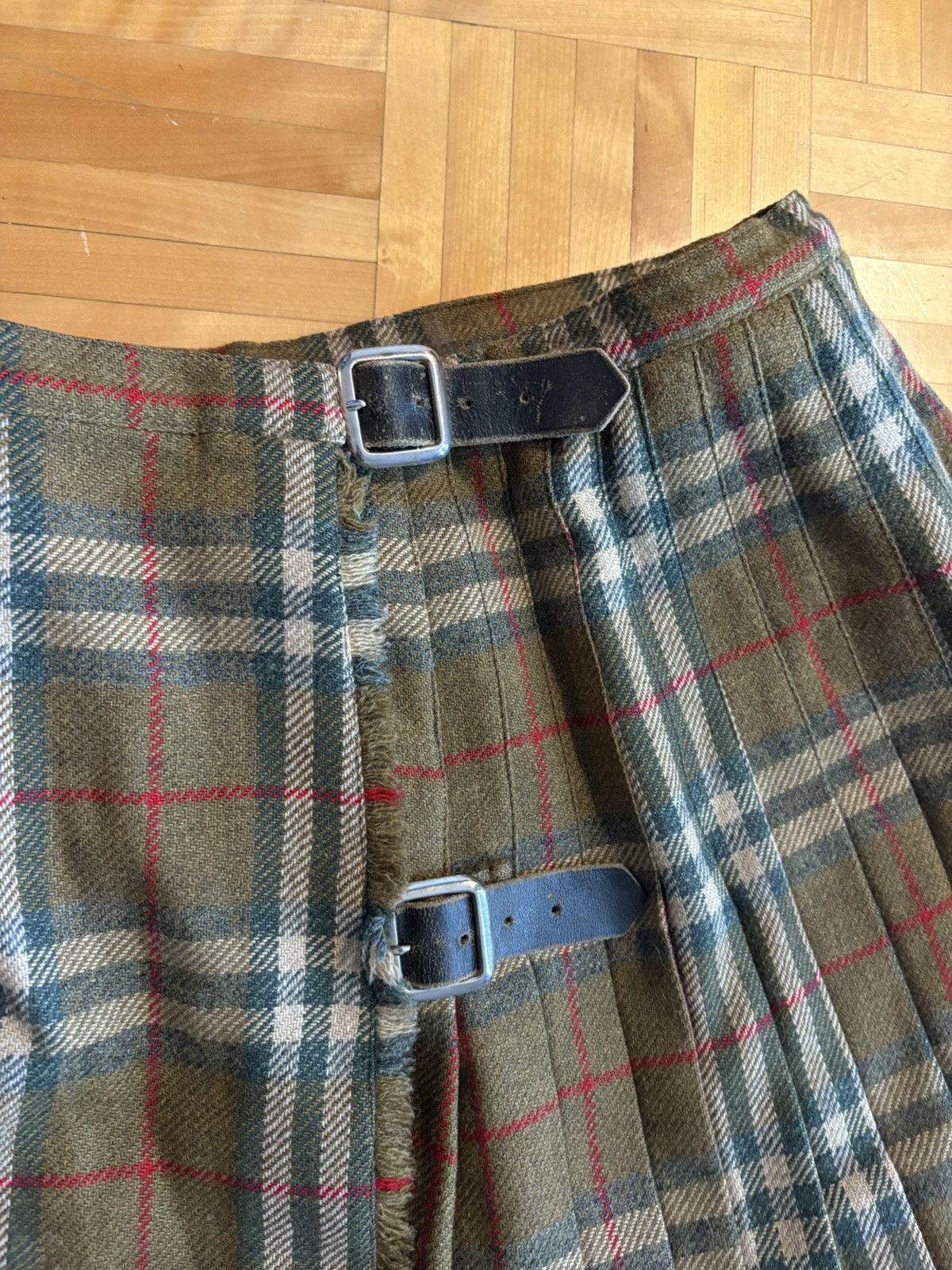 Burberry Burberry plaid pleated mini skirt Size 29" - 3 Thumbnail