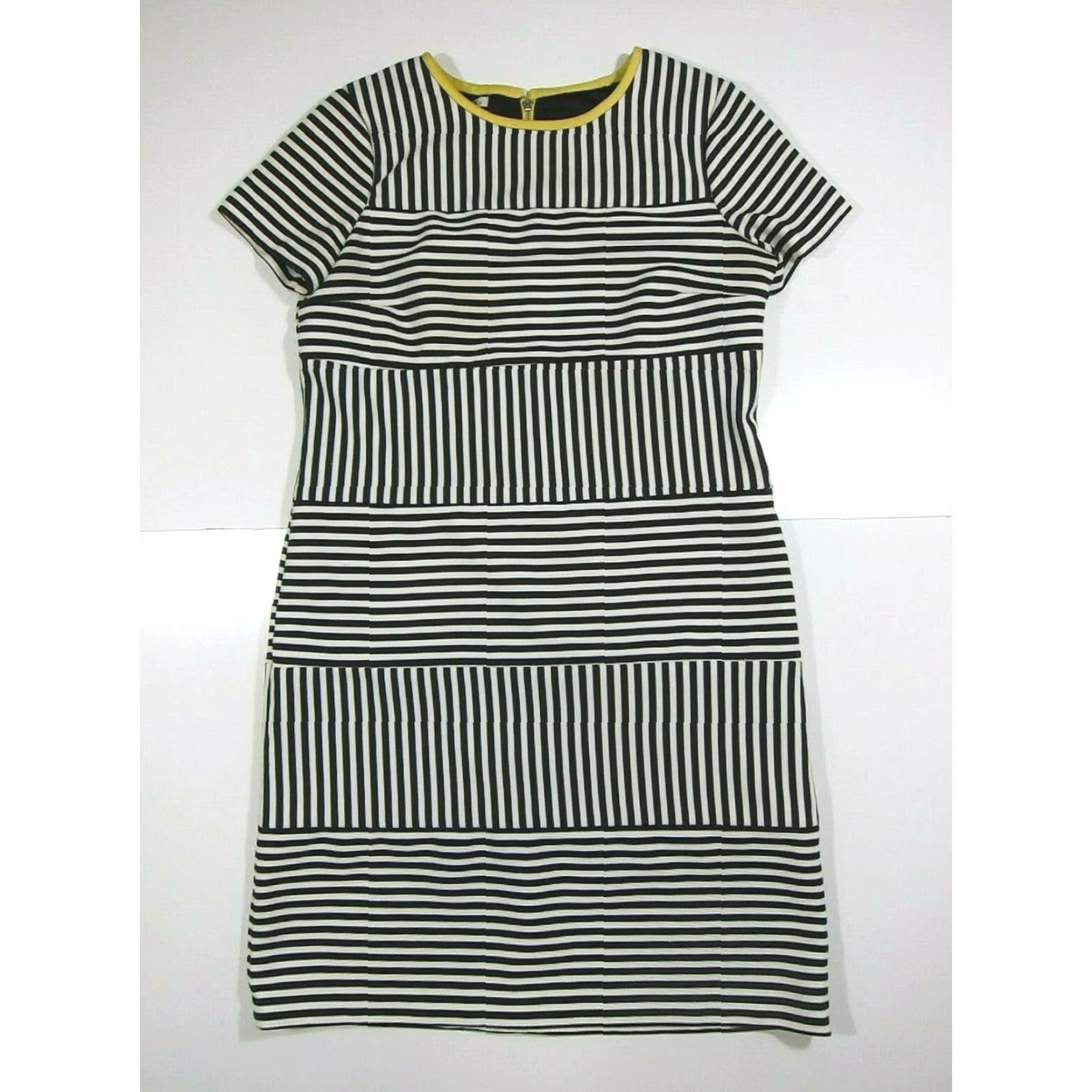 MAGGY LONDON Maggy London Black White Stripe Short Sleeve Pencil Dress Women Size 4 Size 27" / US 4 / IT 40 - 7 Thumbnail