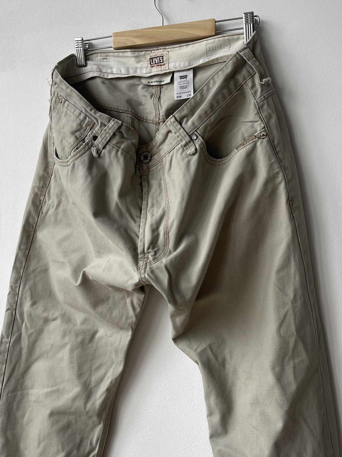 Levi's Vintage Clothing Levi’s LVC Tab Twills Beige Jeans 36x32 Size US 36 / EU 52 - 1 Thumbnail