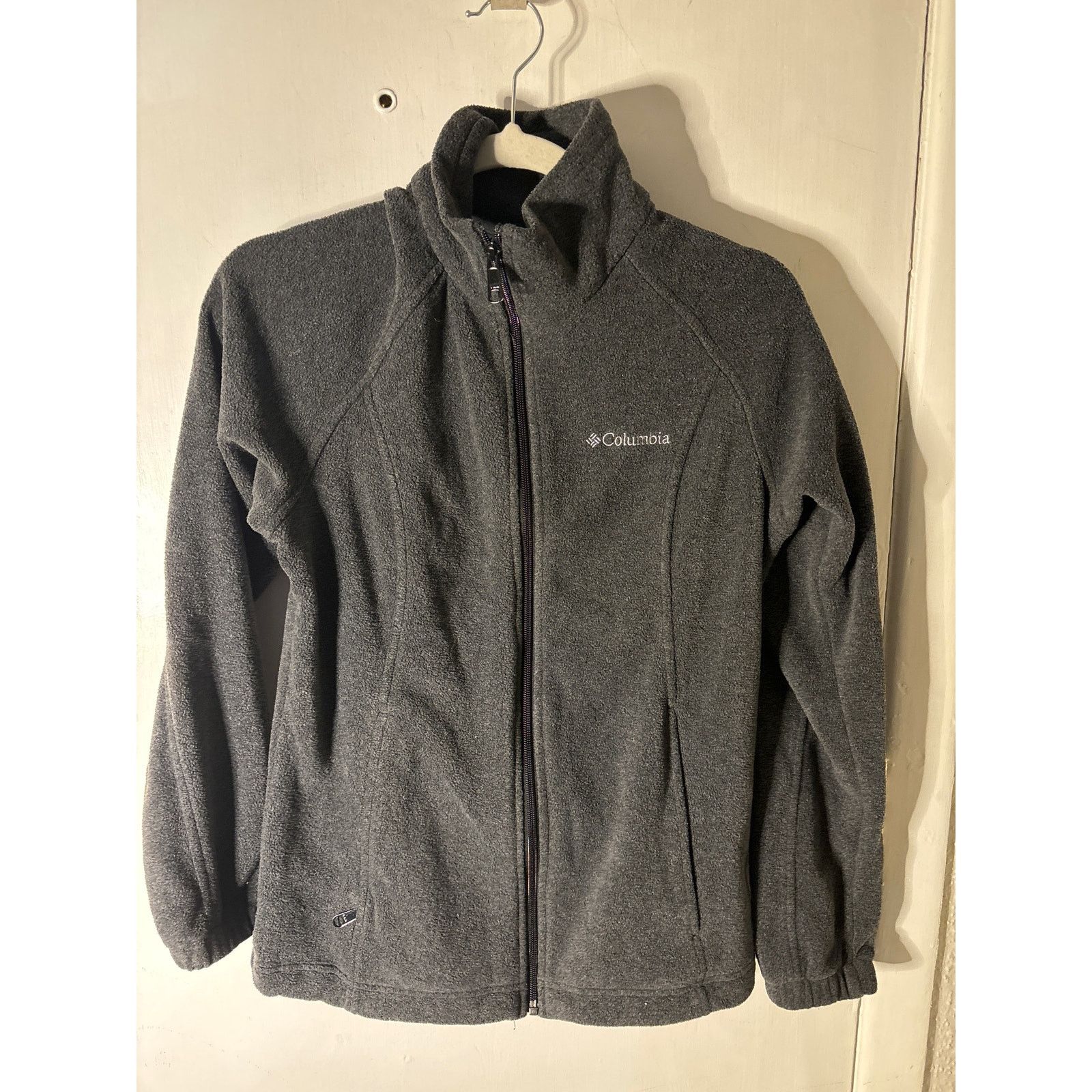 Columbia Columbia Gray Long Sleeve Zip Jacket S Gorpcore Size S / US 4 / IT 40 - 4 Thumbnail