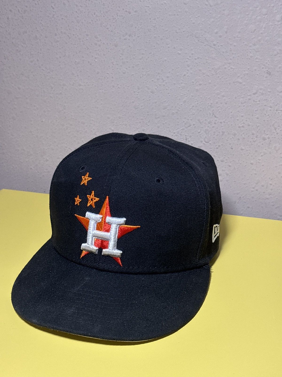 New Era 7 1/8 Travis scott Fitted