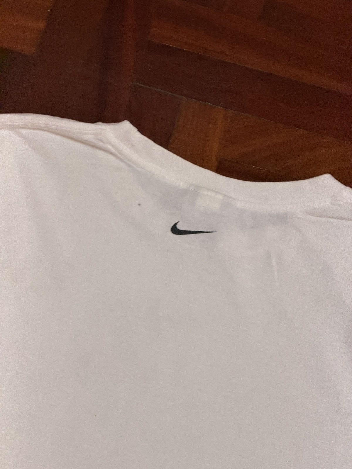 Nike Vintage Nike Flight Basketball 00's T-shirt Size US L / EU 52-54 / 3 - 4 Thumbnail
