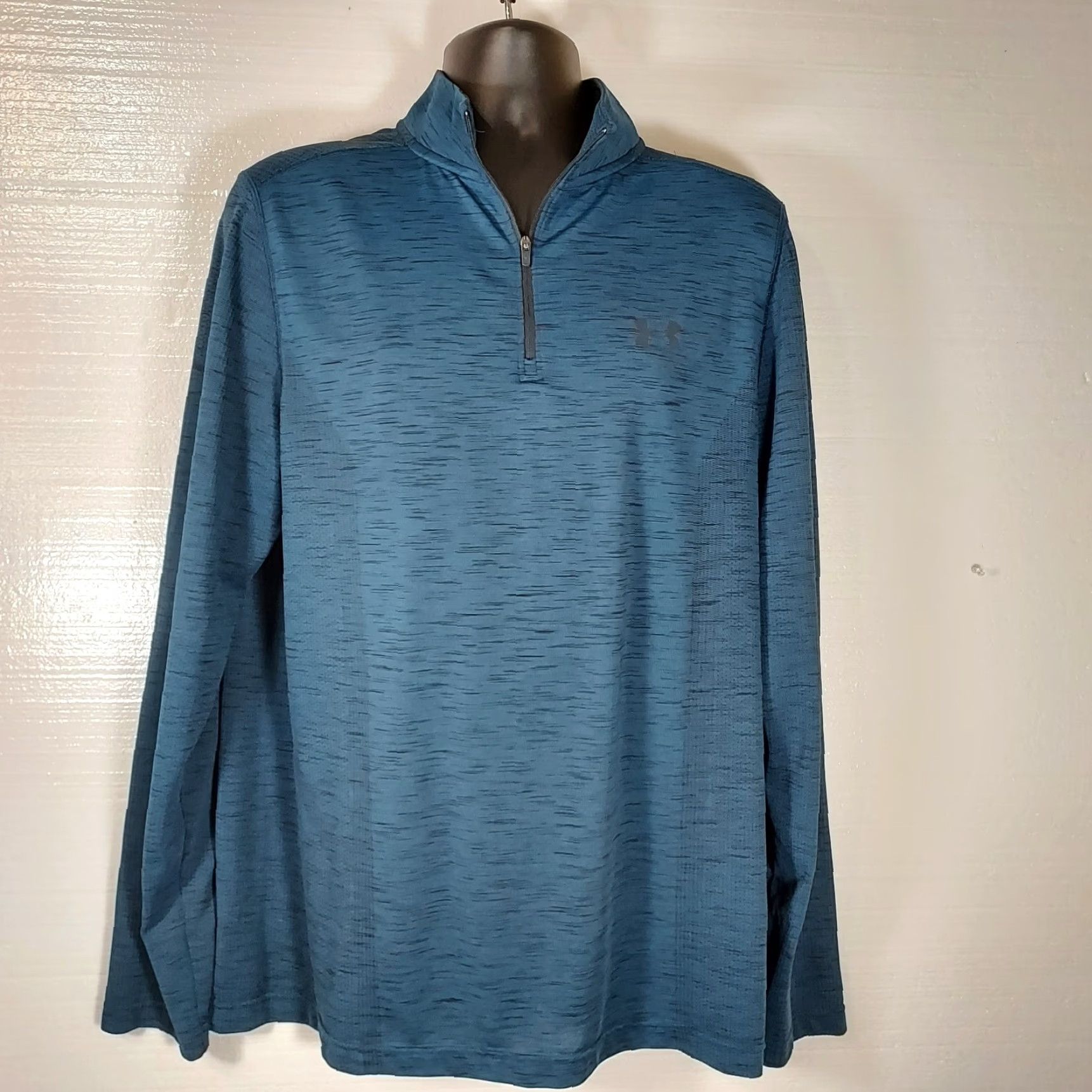 Under Armour Under Armour Heat Gear Mens XL Pullover Shirt Blue 1/4 Zip Loose Fit Activewear Pullover Top Shirt Mens XL Blue Logo 1/4 Zip Under Armour Heat Gear Size US XL / EU 56 / 4 - 2 Thumbnail
