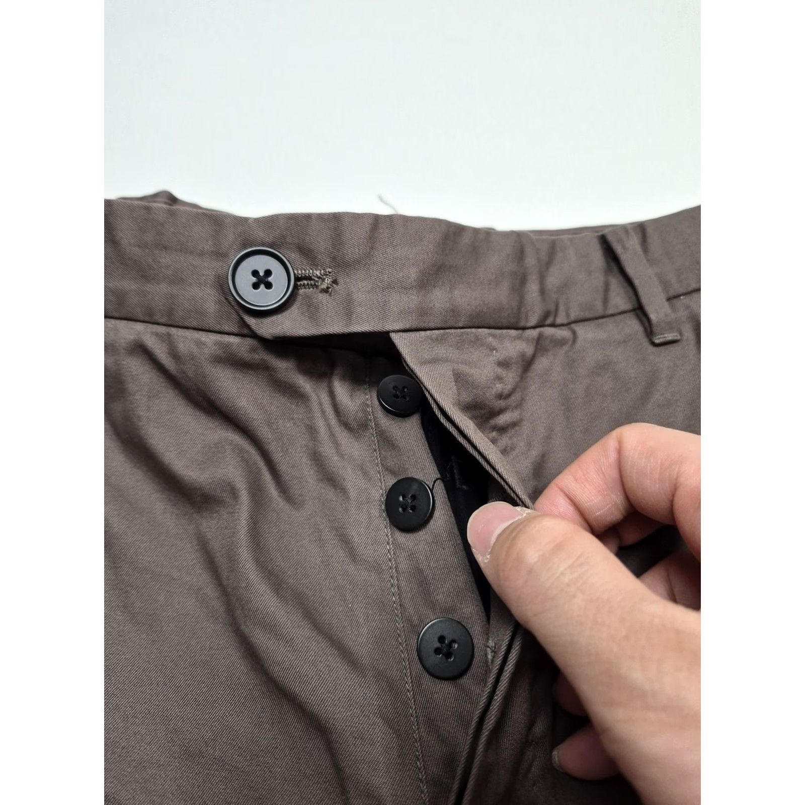 Allsaints AllSaints Chino Pants Mens 30x26 Brown Cotton Slim Straight Lightweight Flat Front Pockets Button Fly Casual Business Womens? Mens Size US 30 / EU 46 - 3 Thumbnail