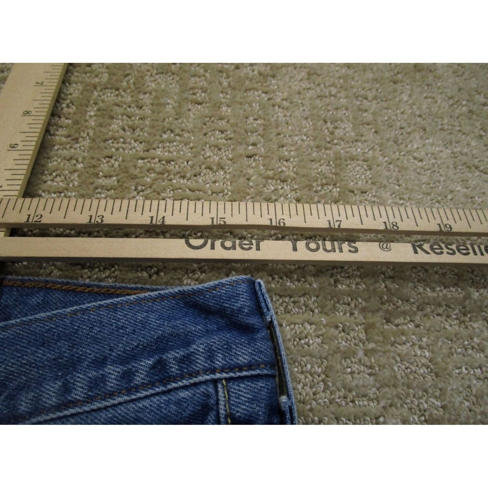 Levi's Levi's 501 Jeans Women Cropped High Rise Blue Distressed 5-Pocket Denim Relaxed 30 Size 30" / US 8 / IT 44 - 6 Thumbnail