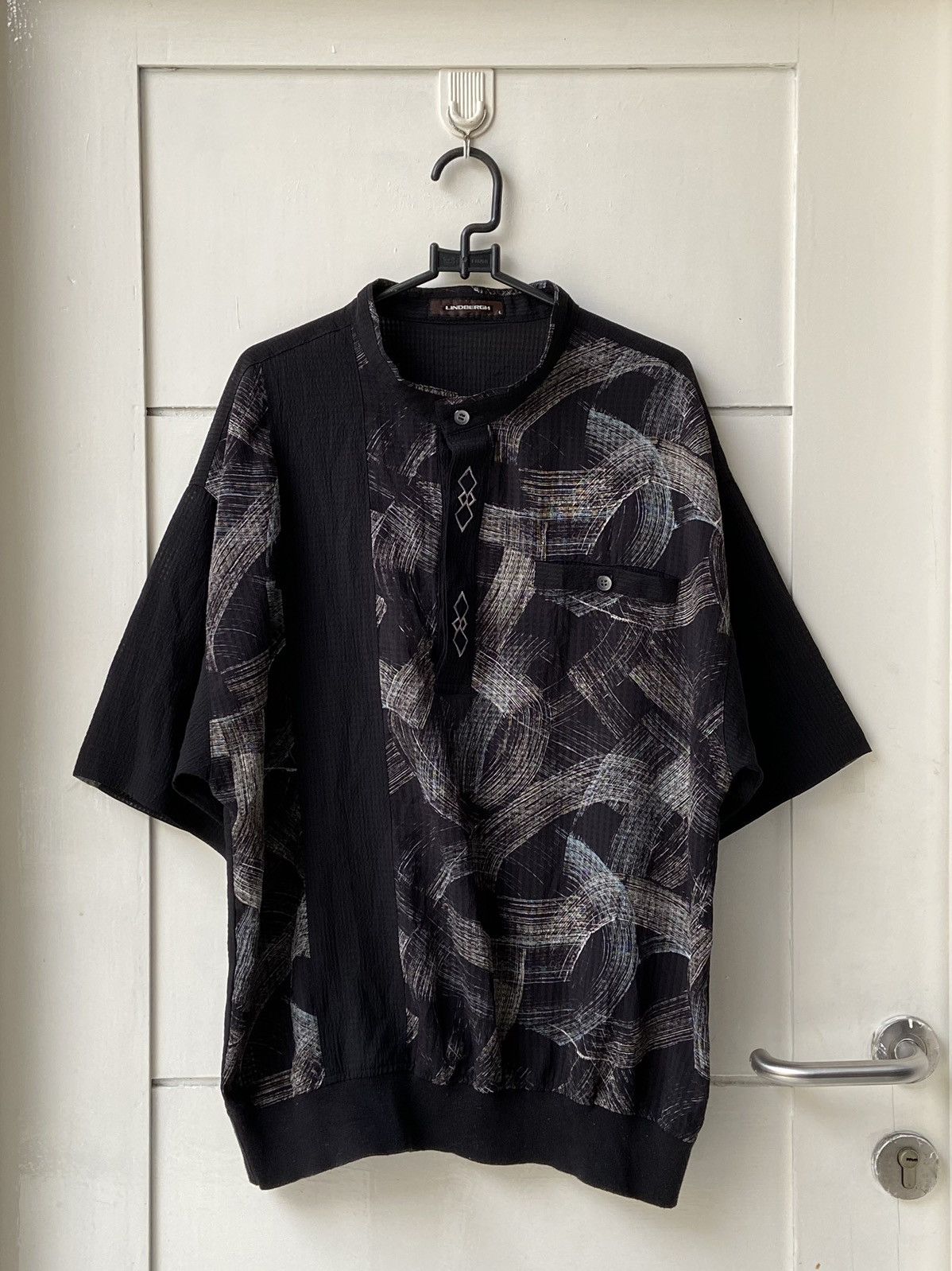LINDBERGH Motive Black T-Shirt