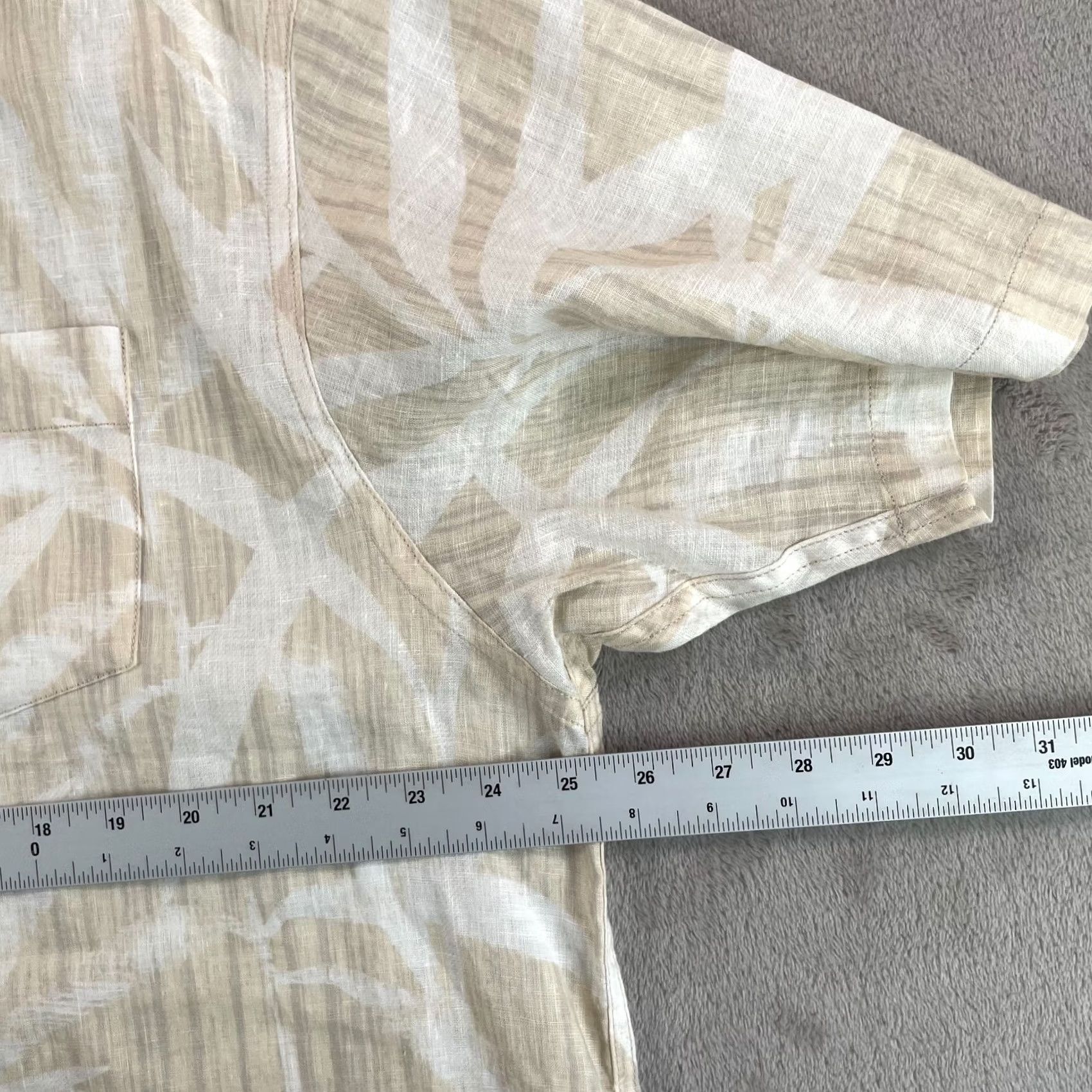 Tommy Bahama Tommy Bahama Camp Shirt Men XL Beige Floral Hawaiian 100% Linen SS Beach NWOT Size US XL / EU 56 / 4 - 5 Thumbnail