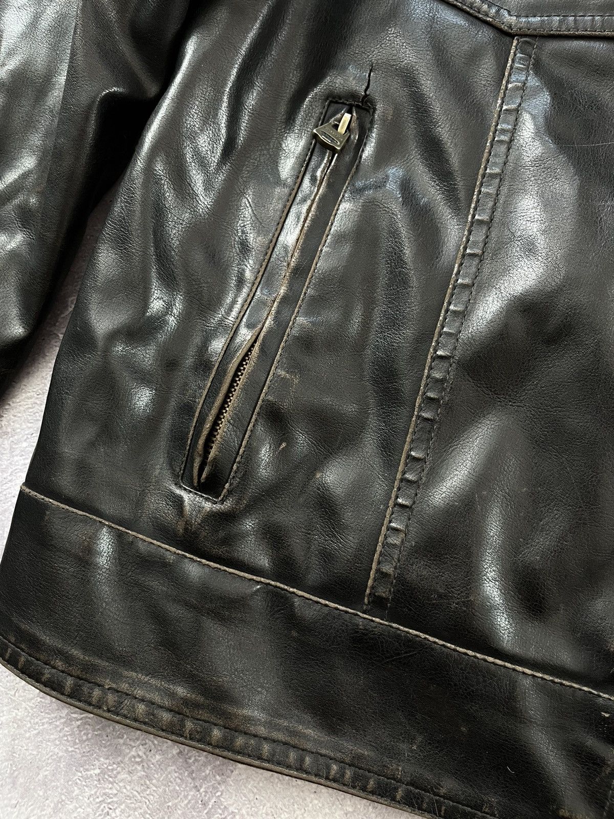 Levi's Vintage Clothing Vintage Levi's Leather Hooded Red Tab Jacket Polyvinyl SZ M Size US M / EU 48-50 / 2 - 3 Thumbnail