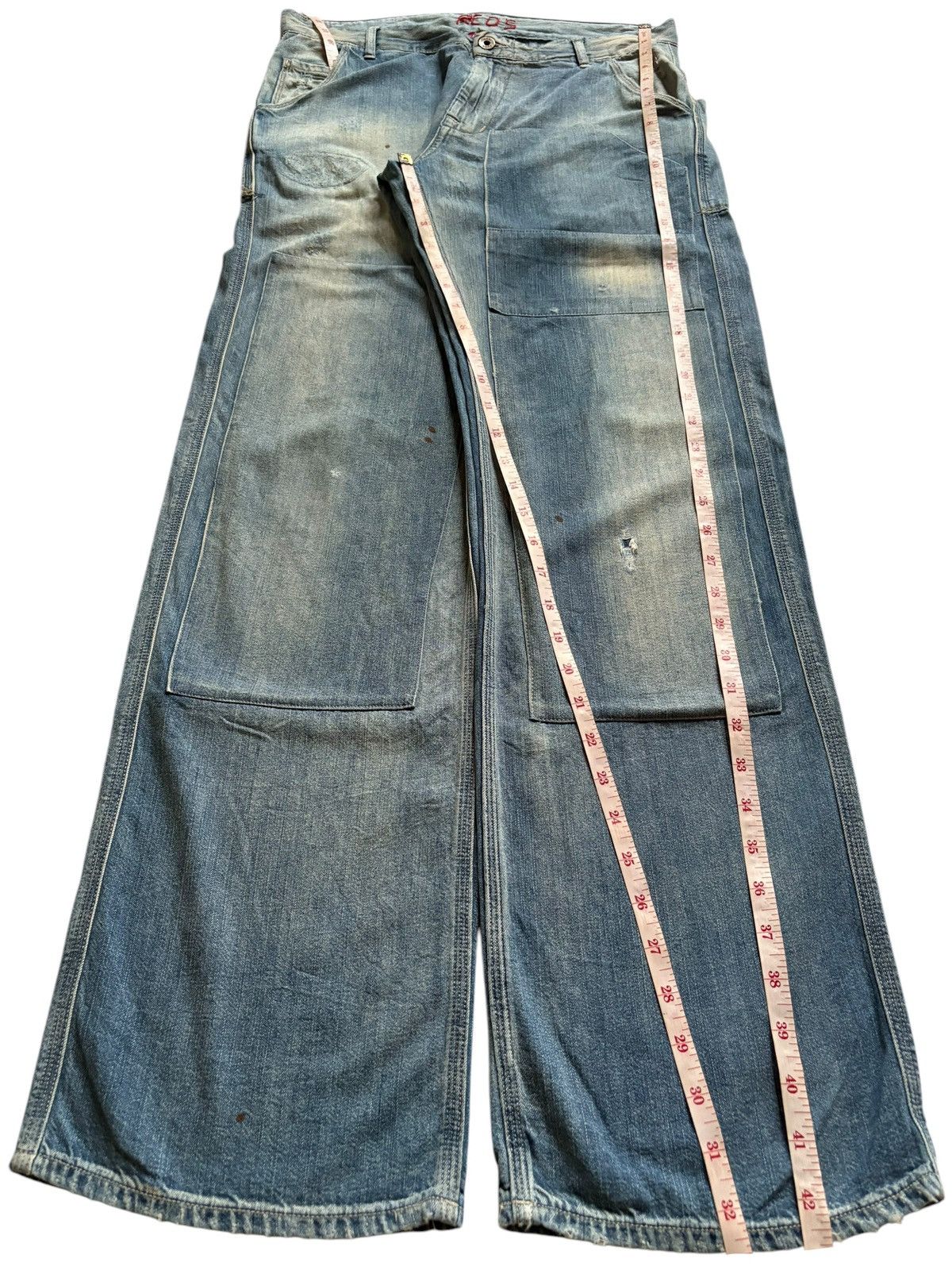 Japanese Brand Vintage Japanese Brand Patches Faded Wash Baggy Jeans Size US 30 / EU 46 - 14 Thumbnail