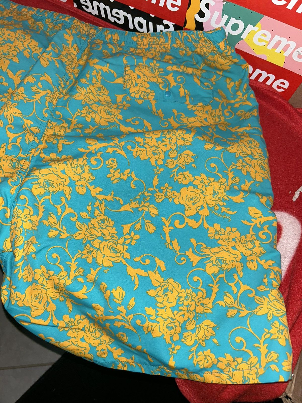 Supreme Supreme Nylon Water Shorts Teal Floral SS20 size XL NEW Size US 36 / EU 52 - 8 Thumbnail
