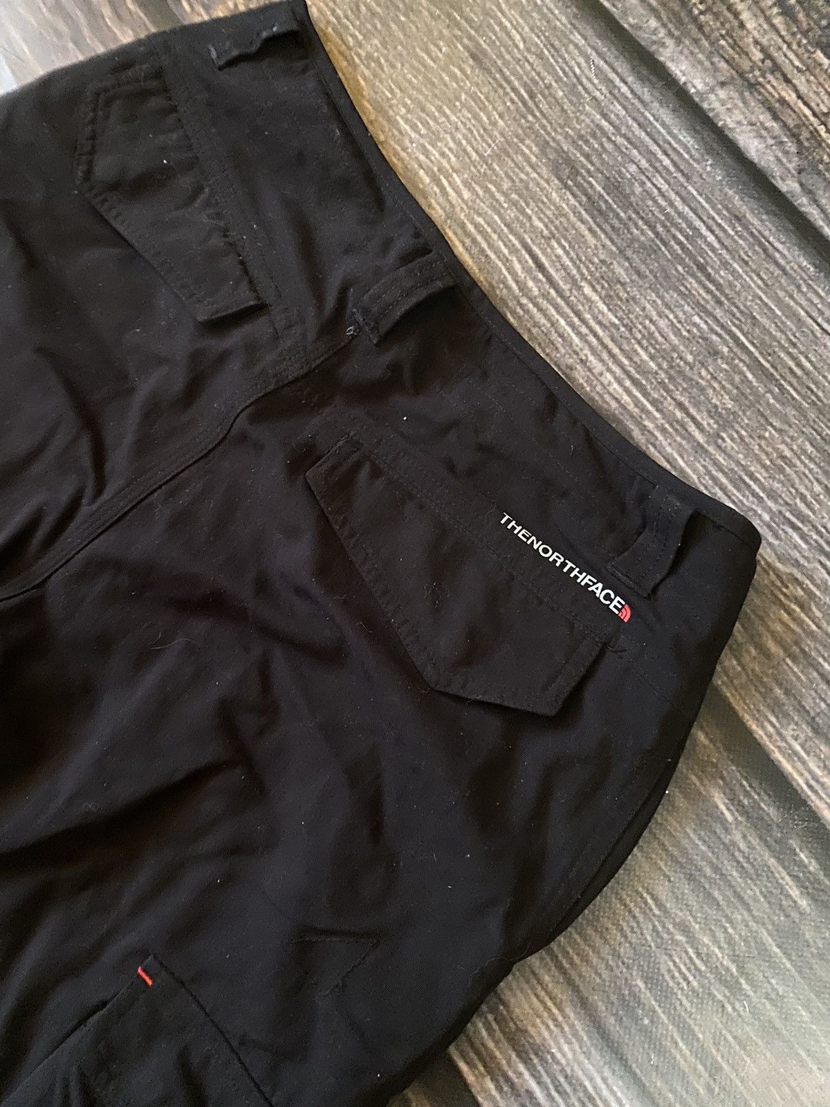 The North Face North Face Nylon Shorts Size US 30 / EU 46 - 6 Thumbnail