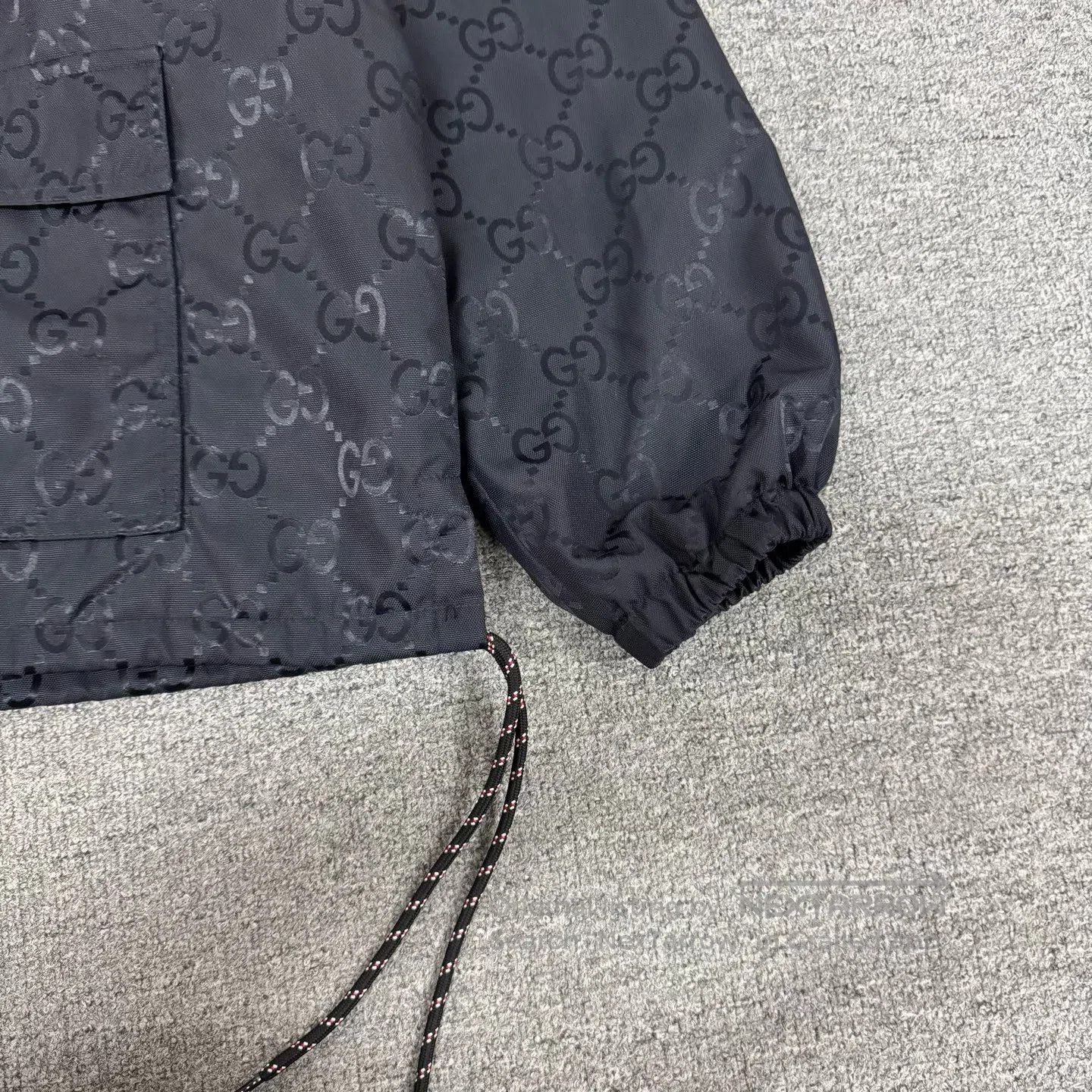 Gucci Guicci Dual-G dark pattern old-style hat; hooded, half-zip Size US L / EU 52-54 / 3 - 4 Thumbnail