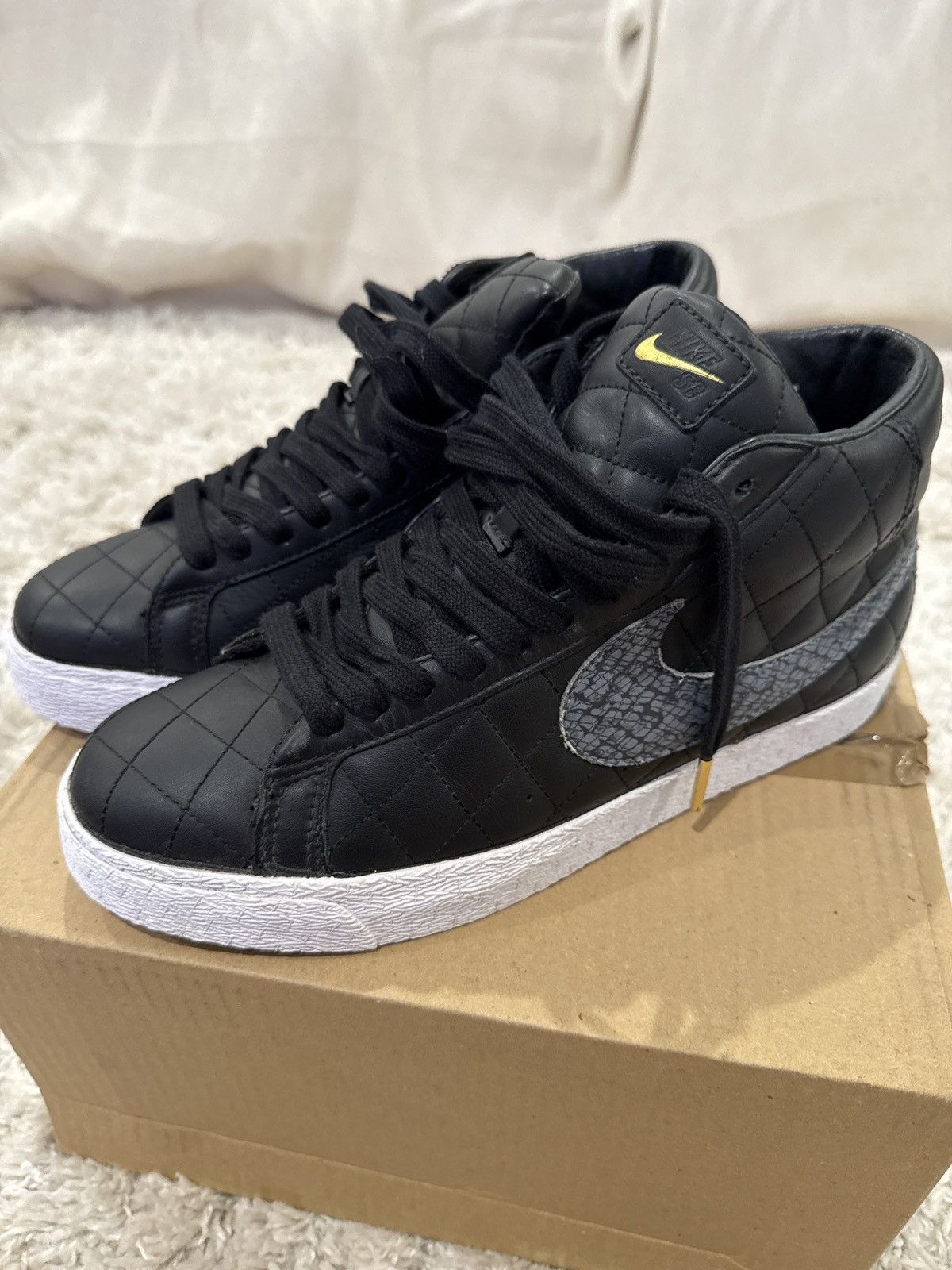 Nike × Supreme Black Nike sb Supreme Blazer 2006 10 Size US 10 / EU 43 - 4 Thumbnail