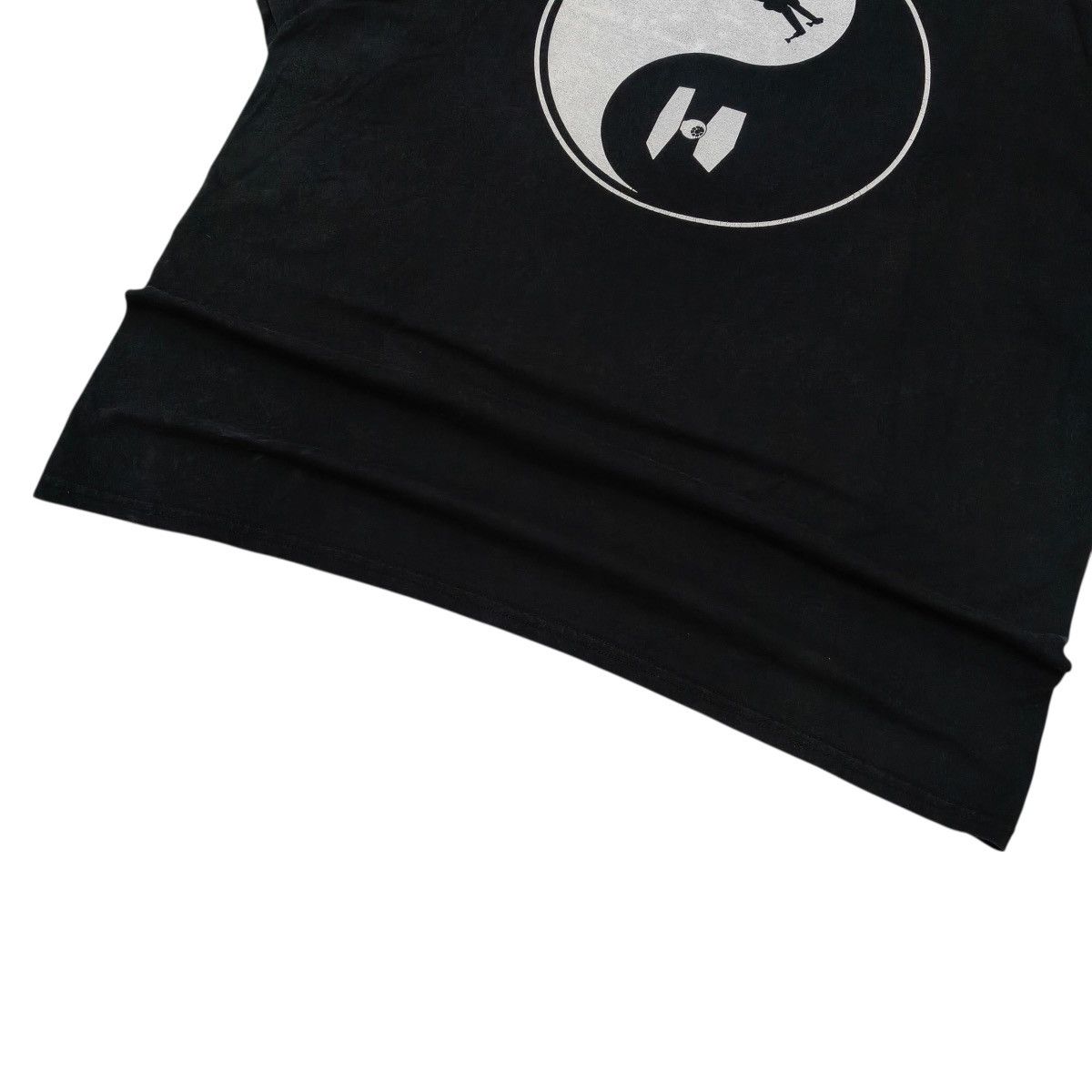 Star Wars Vintage STAR WARS X-Wing vs TIE Fighter Yin Yang Tee Size US XL / EU 56 / 4 - 5 Thumbnail