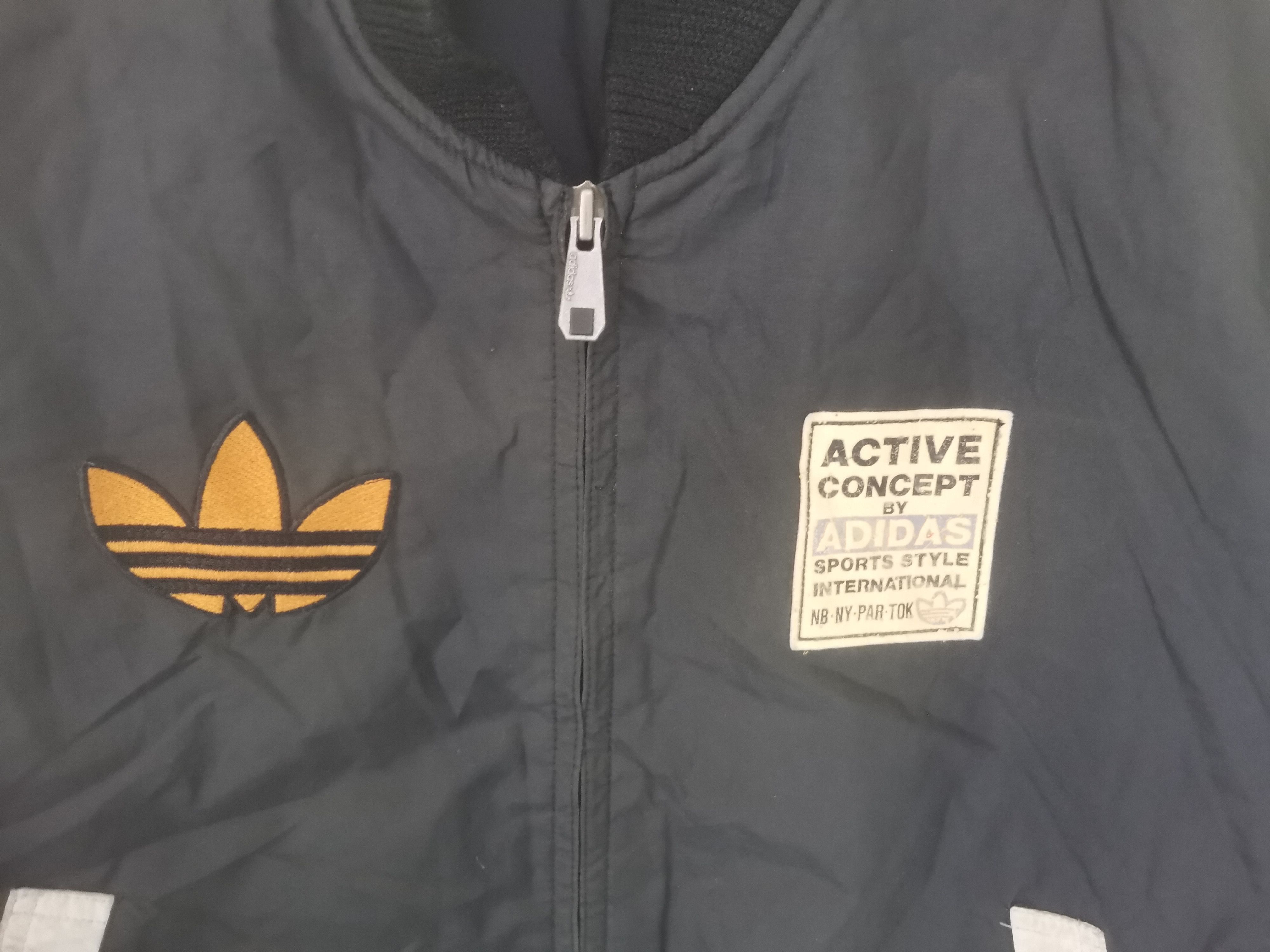 Adidas Rare Vintage Adidas jacket nice design big logo Size US M / EU 48-50 / 2 - 6 Thumbnail