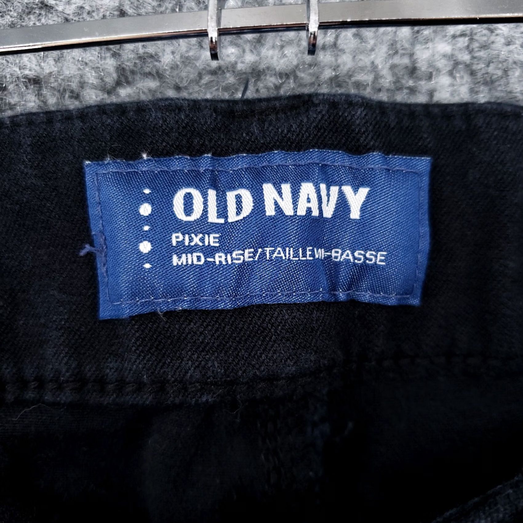 Old Navy Old Navy Pants Womens Black Pixie Straight Leg Mid Rise Flat Front Zip Size 4 Size 29" - 6 Thumbnail